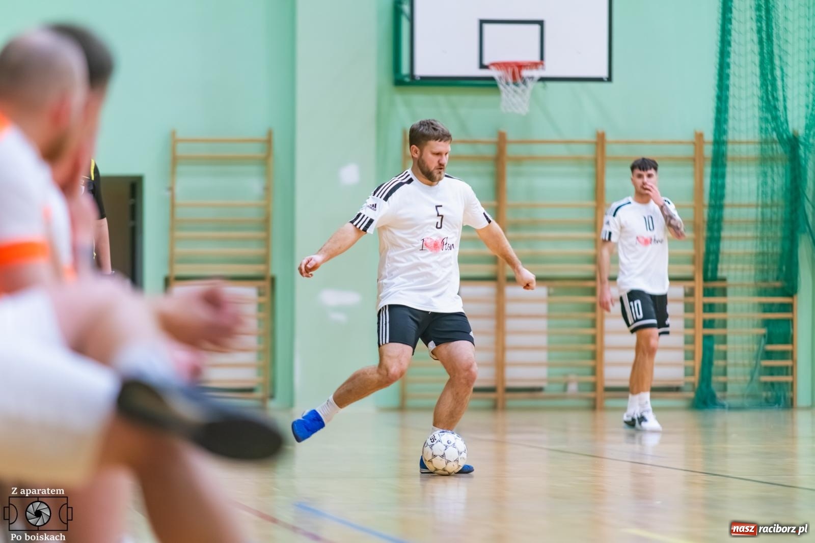 Zdjęcie w galerii na portalu naszraciborz.pl: Pierwszoligowe granie w HLPN. Wicher zgasił Płomień [FOTO] wiadomości z regionu