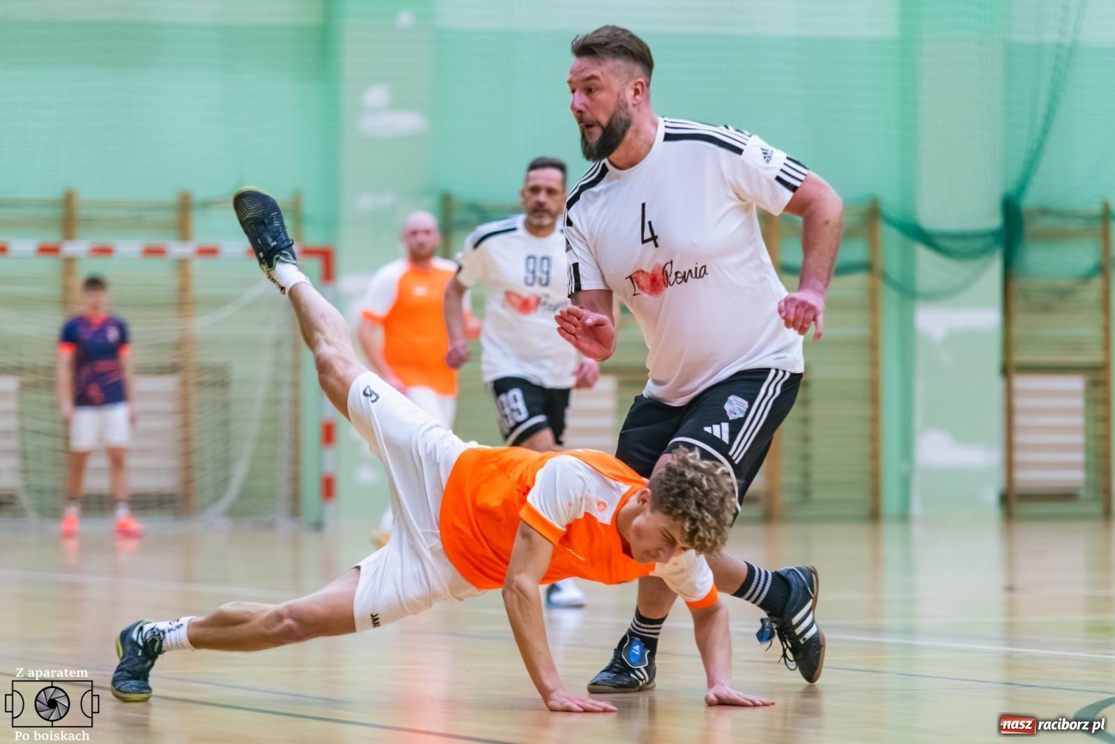 Zdjęcie w galerii na portalu naszraciborz.pl: Pierwszoligowe granie w HLPN. Wicher zgasił Płomień [FOTO] wiadomości z regionu