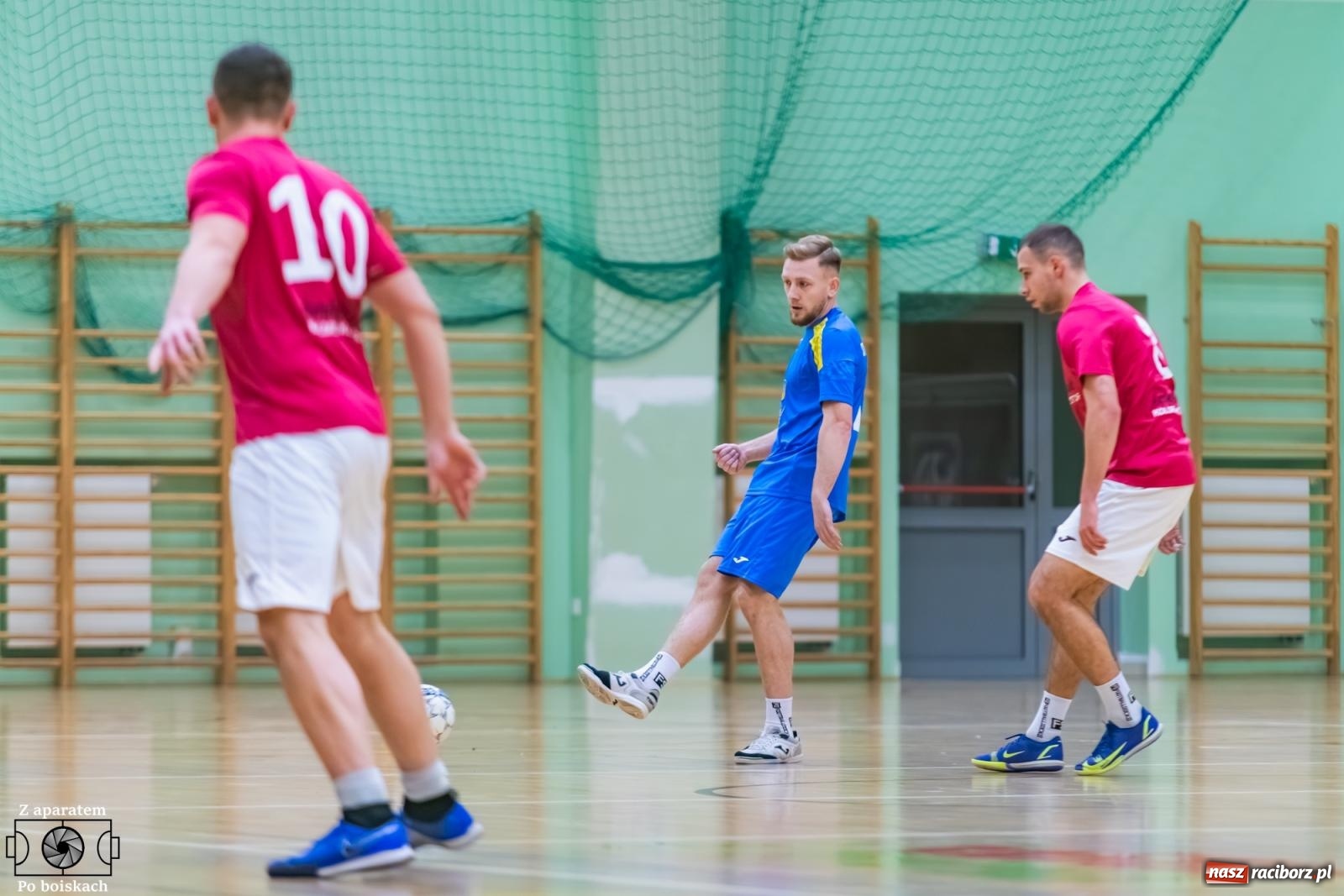 Zdjęcie w galerii na portalu naszraciborz.pl: Pierwszoligowe granie w HLPN. Wicher zgasił Płomień [FOTO] wiadomości z regionu
