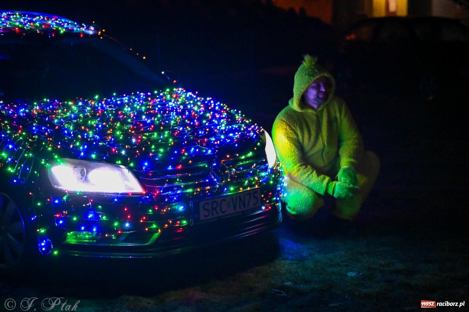 Zdjęcie w galerii na portalu naszraciborz.pl: Pierwsze wielkie rudzkie kolędowanie. Wspólne śpiewanie z Panem Babcią [FOTO i WIDEO] wiadomości z regionu