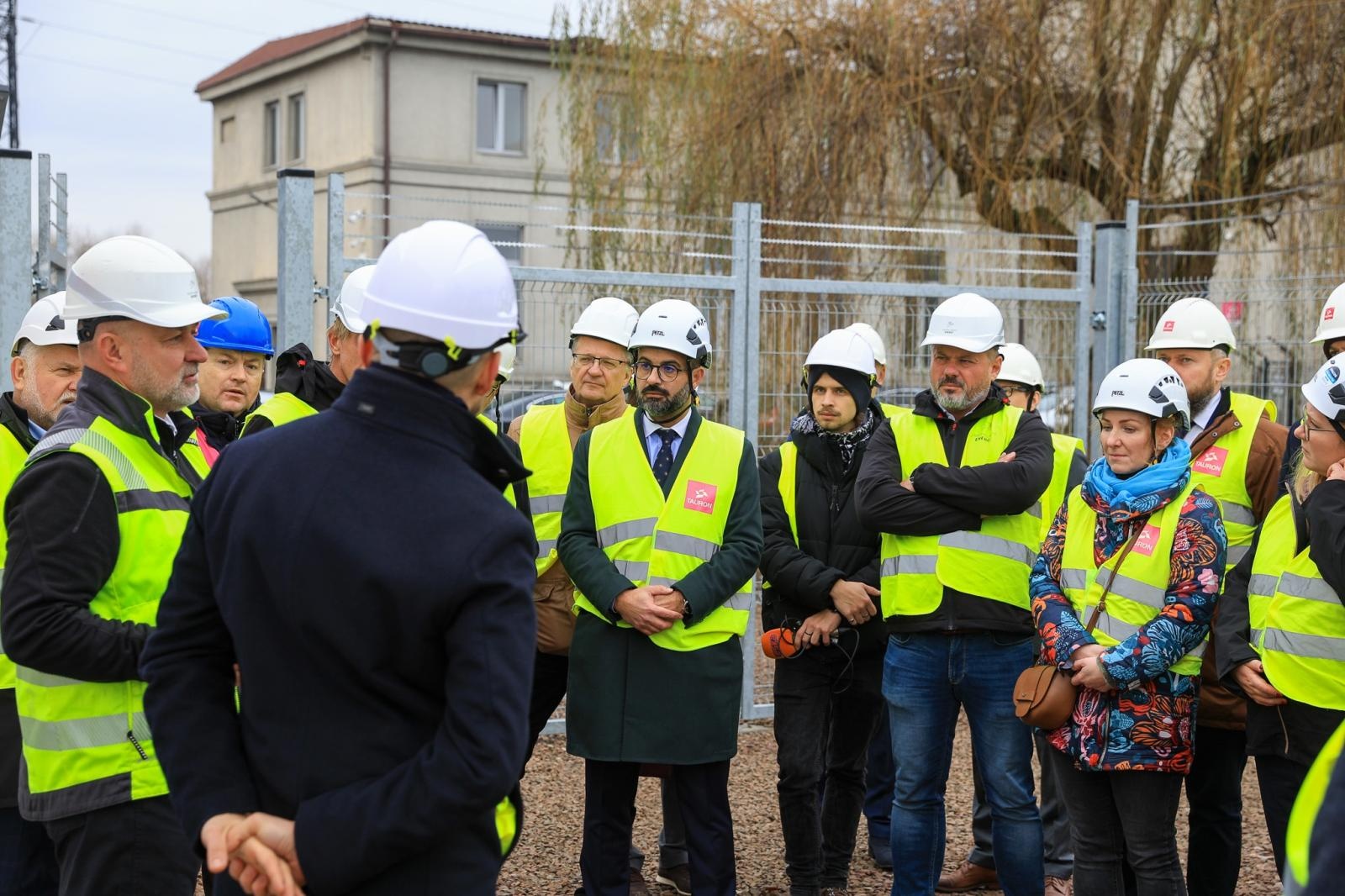 Zdjęcie w galerii na portalu naszraciborz.pl: Nowe magazyny energii TAURONA wzmocnią stabilność systemu. Jeden z nich powstanie w Kuźni Raciborskiej wiadomości z regionu