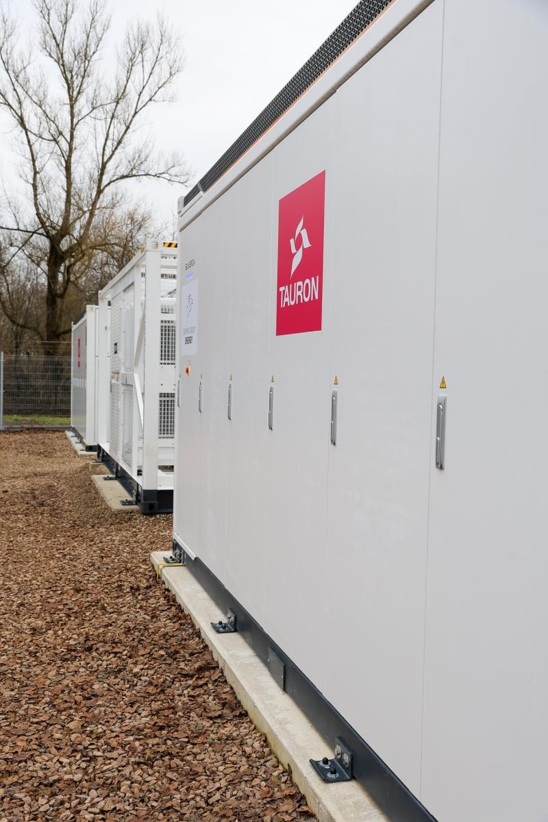 Zdjęcie w galerii na portalu naszraciborz.pl: Nowe magazyny energii TAURONA wzmocnią stabilność systemu. Jeden z nich powstanie w Kuźni Raciborskiej wiadomości z regionu