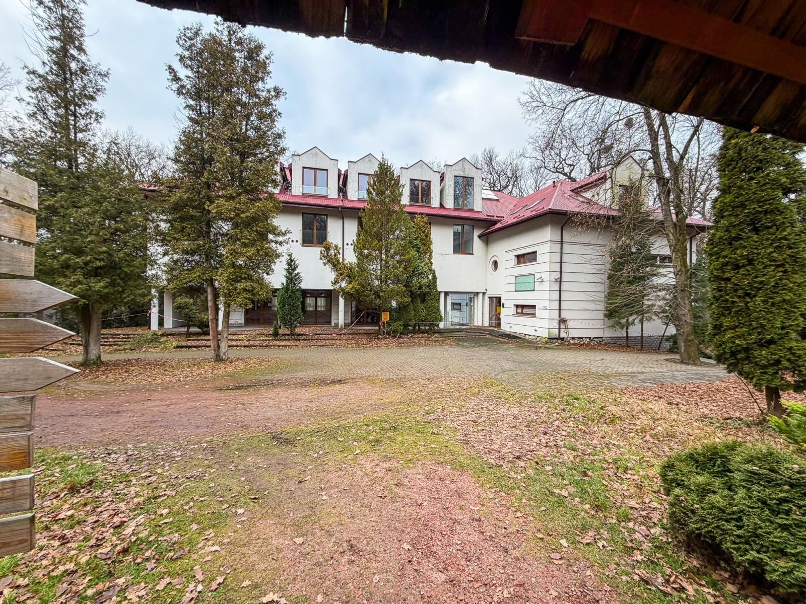 Zdjęcie w galerii na portalu naszraciborz.pl: Jubilatka coraz tańsza. Kultowe miejsce Raciborza niszczeje i wciąż czeka na nowy pomysł wiadomości z regionu