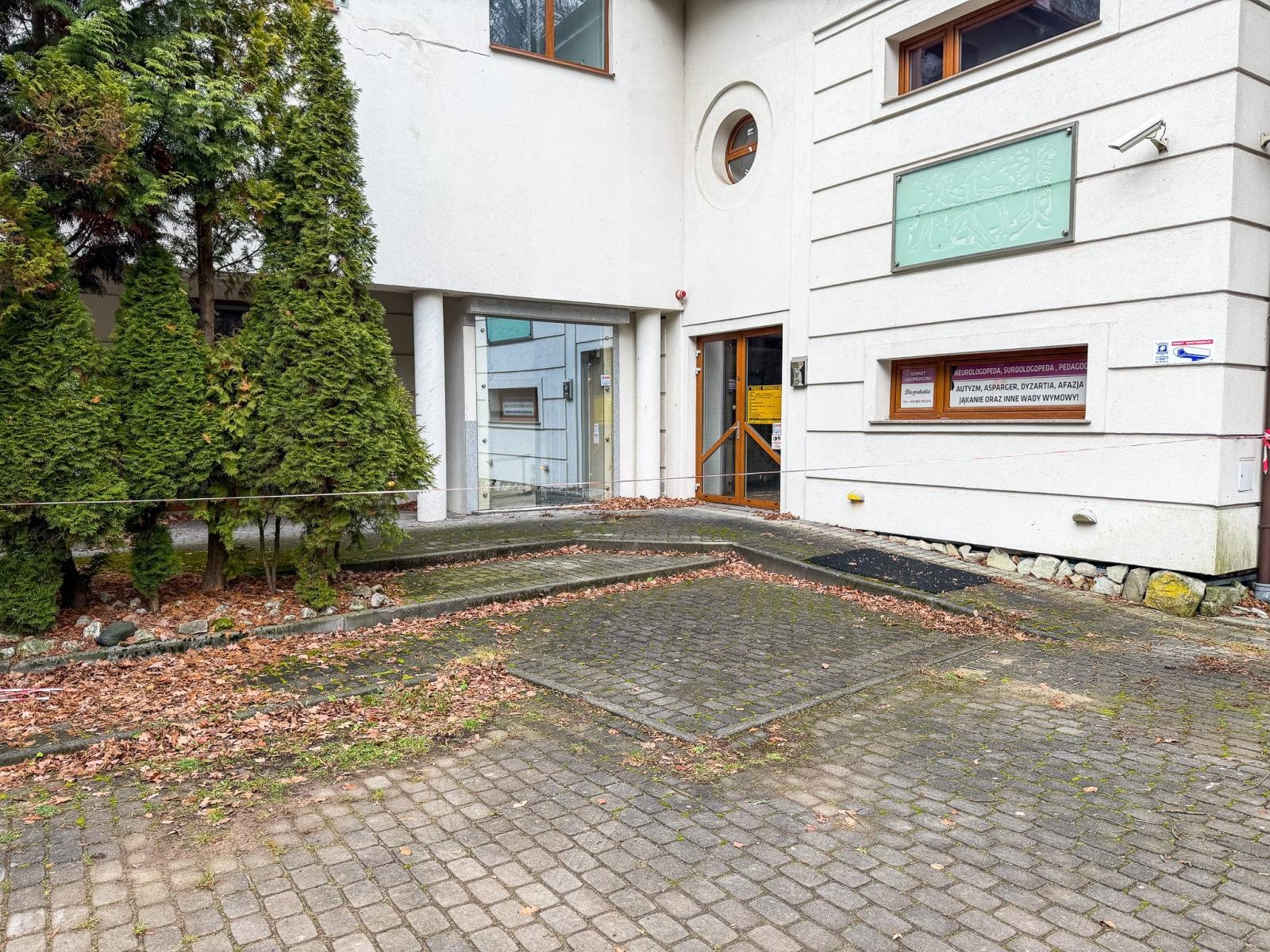 Zdjęcie w galerii na portalu naszraciborz.pl: Jubilatka coraz tańsza. Kultowe miejsce Raciborza niszczeje i wciąż czeka na nowy pomysł wiadomości z regionu