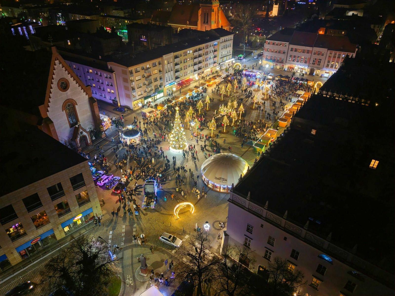 Zdjęcie w galerii na portalu naszraciborz.pl: Które miasto zyska miano świetlnej stolicy? Racibórz w stawce wiadomości z regionu