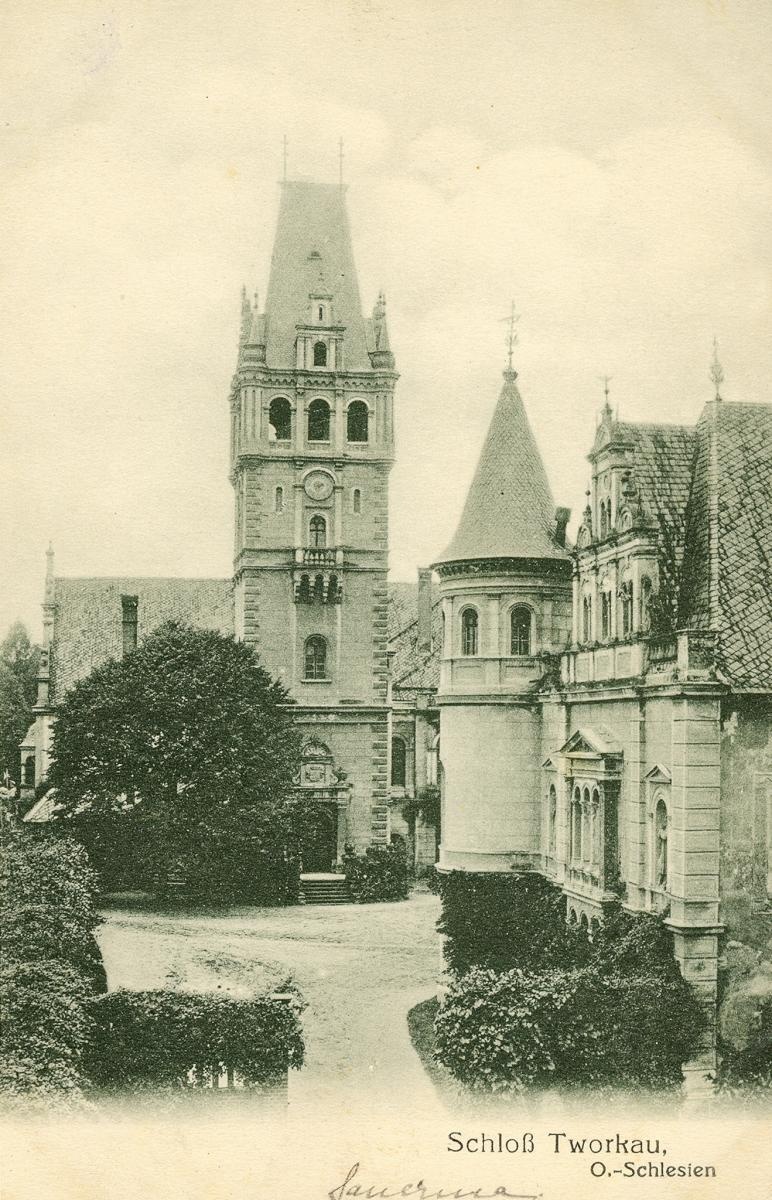 Zdjęcie w galerii na portalu naszraciborz.pl: Herb Saurma-Jeltsch i dorobek Georga Lattona. Lokalna historia zapisana w detalu wiadomości z regionu