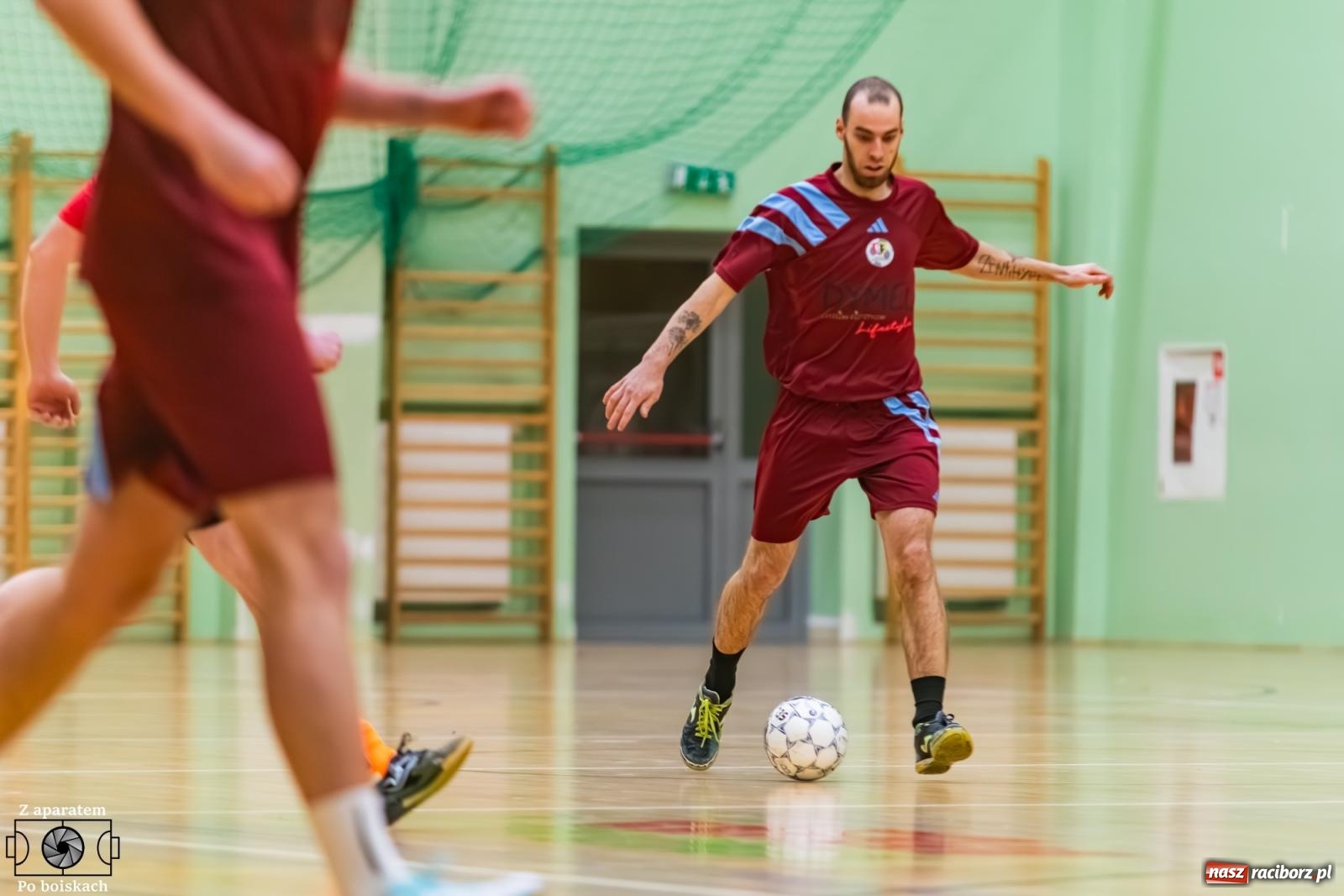 Zdjęcie w galerii na portalu naszraciborz.pl: Futsalowe dreszczowce w hali przy Łąkowej [FOTO] wiadomości z regionu