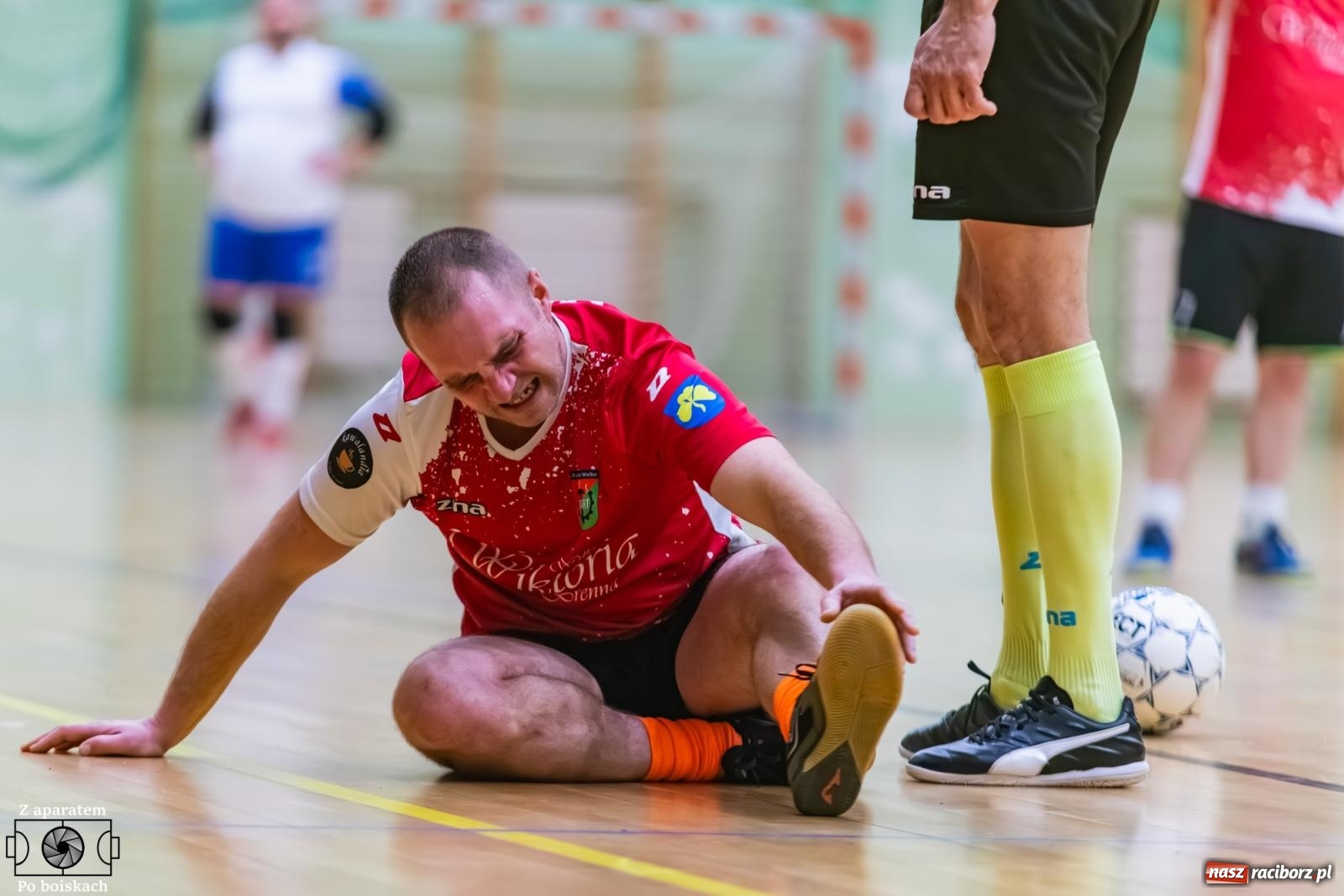 Zdjęcie w galerii na portalu naszraciborz.pl: Futsalowe dreszczowce w hali przy Łąkowej [FOTO] wiadomości z regionu