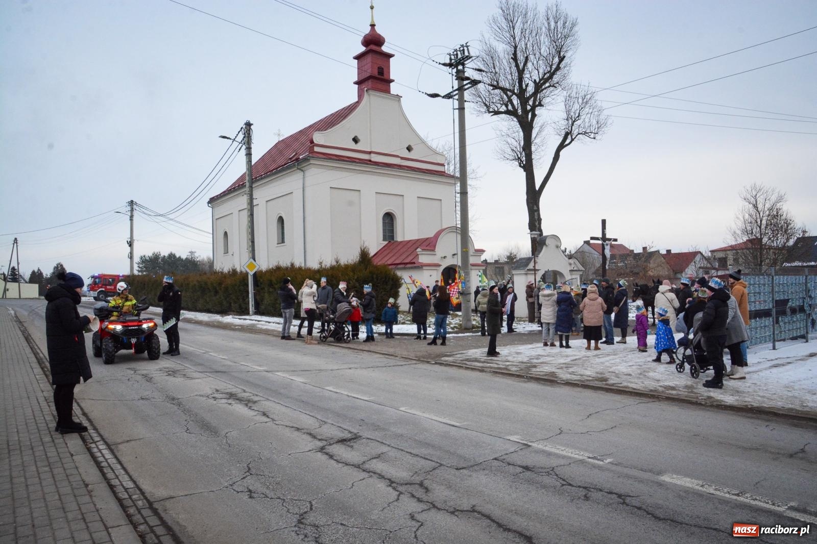 Zdjęcie w galerii na portalu naszraciborz.pl: Krzanowice dołączyły do Orszaków Trzech Króli w powiecie raciborskim [FOTO i WIDEO] wiadomości z regionu
