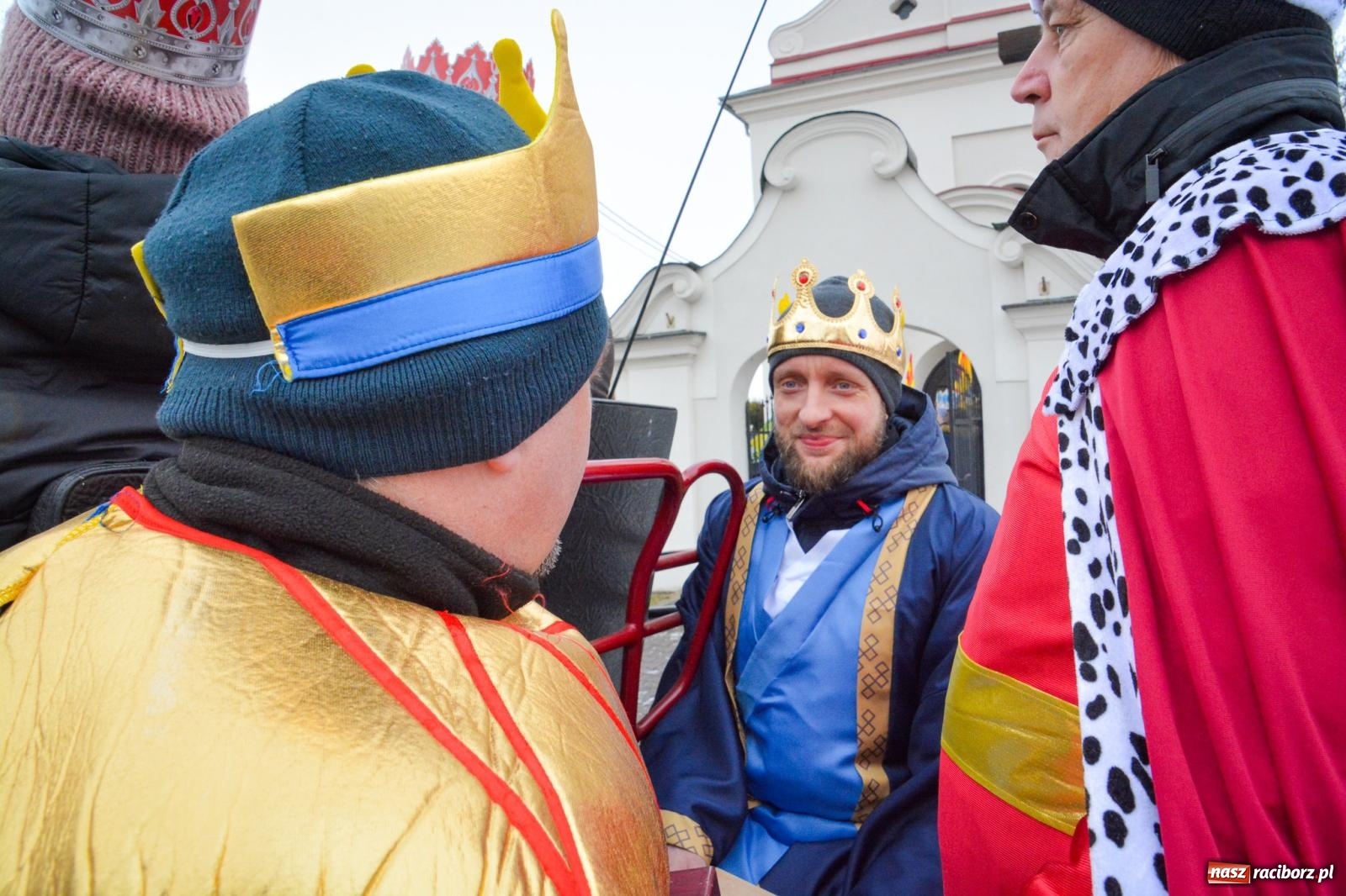 Zdjęcie w galerii na portalu naszraciborz.pl: Krzanowice dołączyły do Orszaków Trzech Króli w powiecie raciborskim [FOTO i WIDEO] wiadomości z regionu