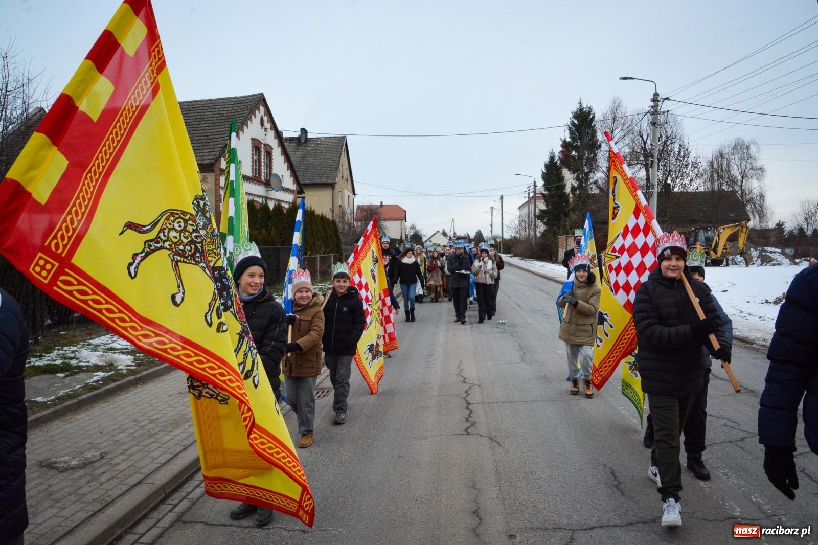 Zdjęcie w galerii na portalu naszraciborz.pl: Krzanowice dołączyły do Orszaków Trzech Króli w powiecie raciborskim [FOTO i WIDEO] wiadomości z regionu