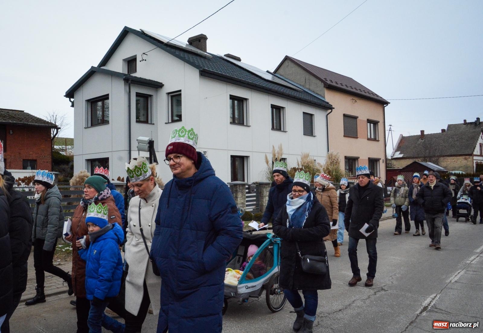 Zdjęcie w galerii na portalu naszraciborz.pl: Krzanowice dołączyły do Orszaków Trzech Króli w powiecie raciborskim [FOTO i WIDEO] wiadomości z regionu