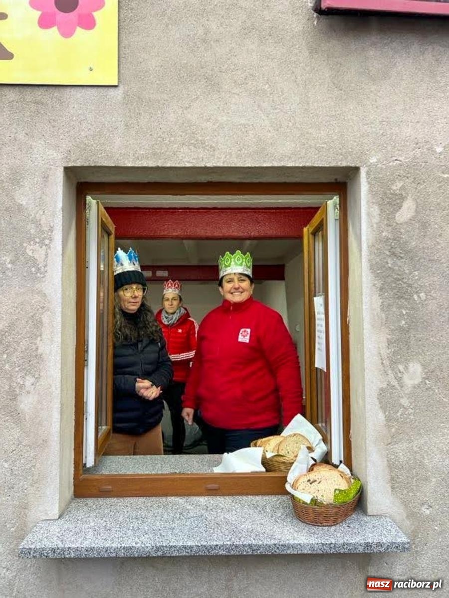 Zdjęcie w galerii na portalu naszraciborz.pl: Krzanowice dołączyły do Orszaków Trzech Króli w powiecie raciborskim [FOTO i WIDEO] wiadomości z regionu
