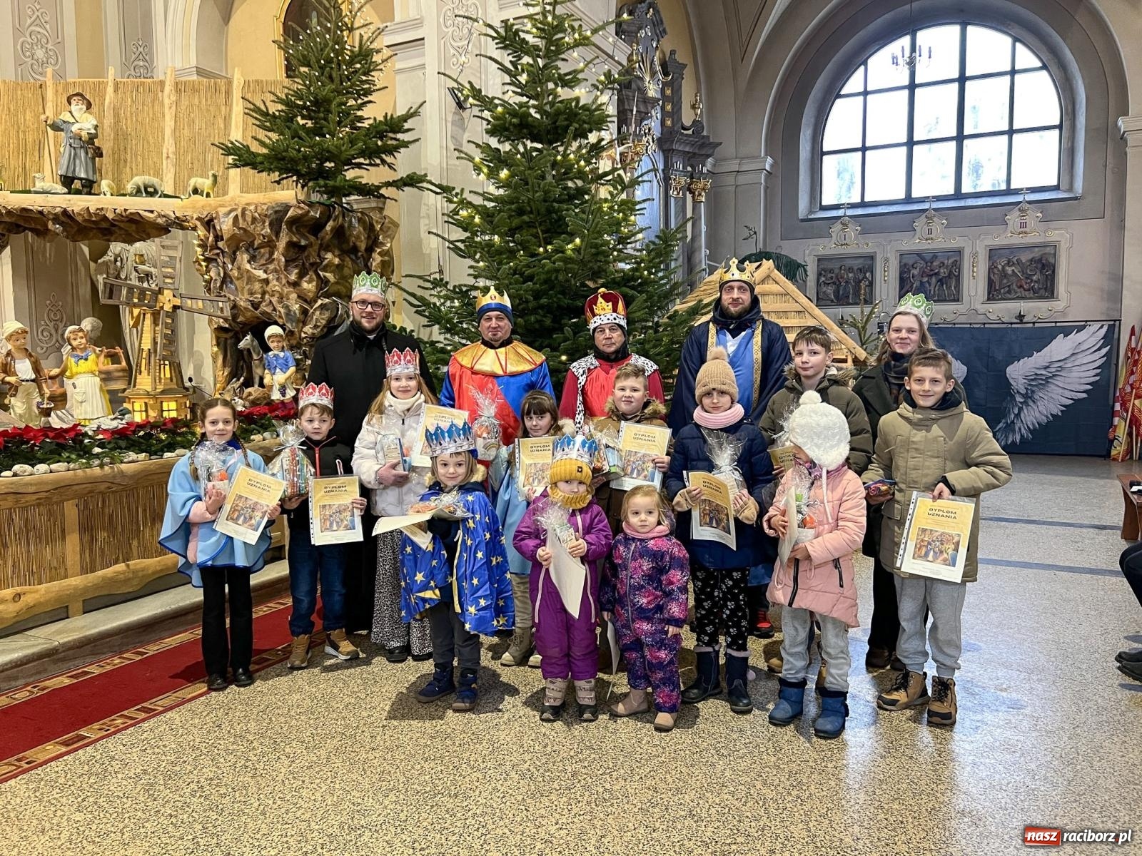 Zdjęcie w galerii na portalu naszraciborz.pl: Krzanowice dołączyły do Orszaków Trzech Króli w powiecie raciborskim [FOTO i WIDEO] wiadomości z regionu