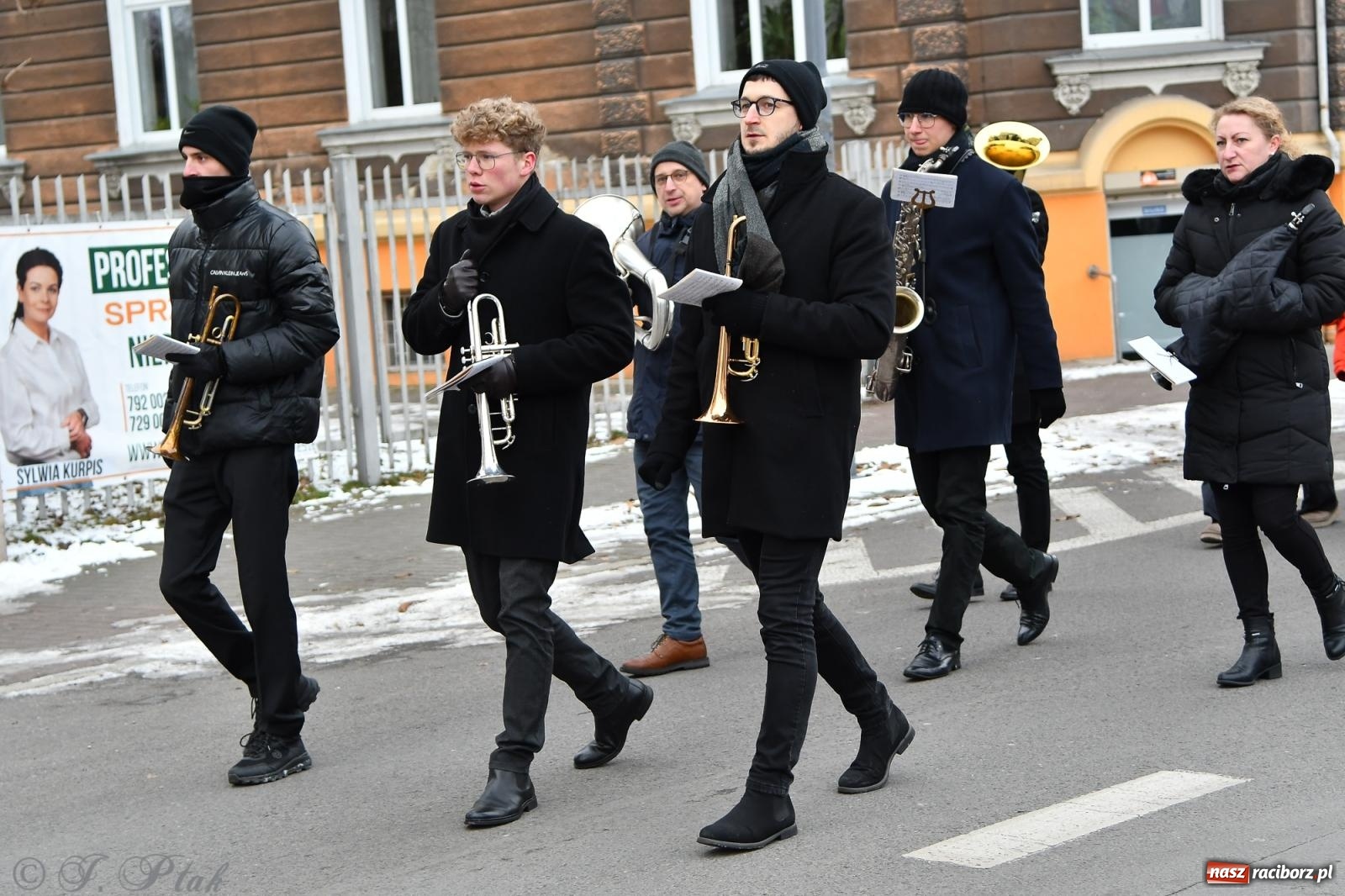 Zdjęcie w galerii na portalu naszraciborz.pl: Orszak Trzech Króli przeszedł nową trasą ulicami Raciborza [FOTO i WIDEO] wiadomości z regionu