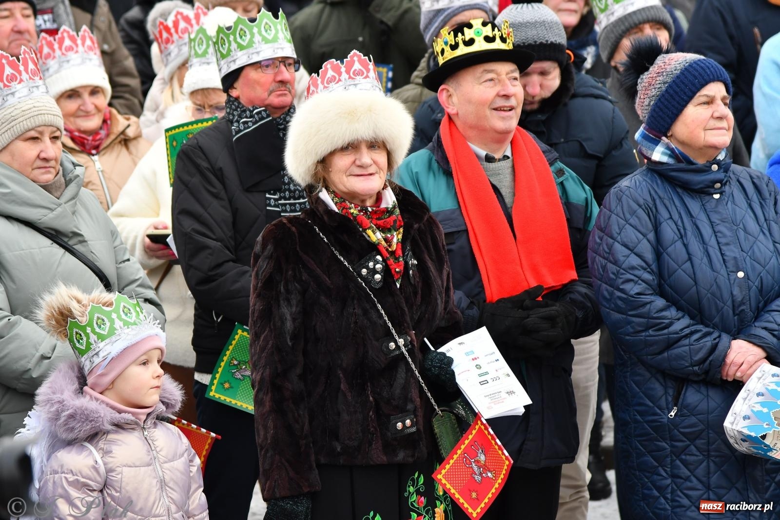 Zdjęcie w galerii na portalu naszraciborz.pl: Orszak Trzech Króli przeszedł nową trasą ulicami Raciborza [FOTO i WIDEO] wiadomości z regionu