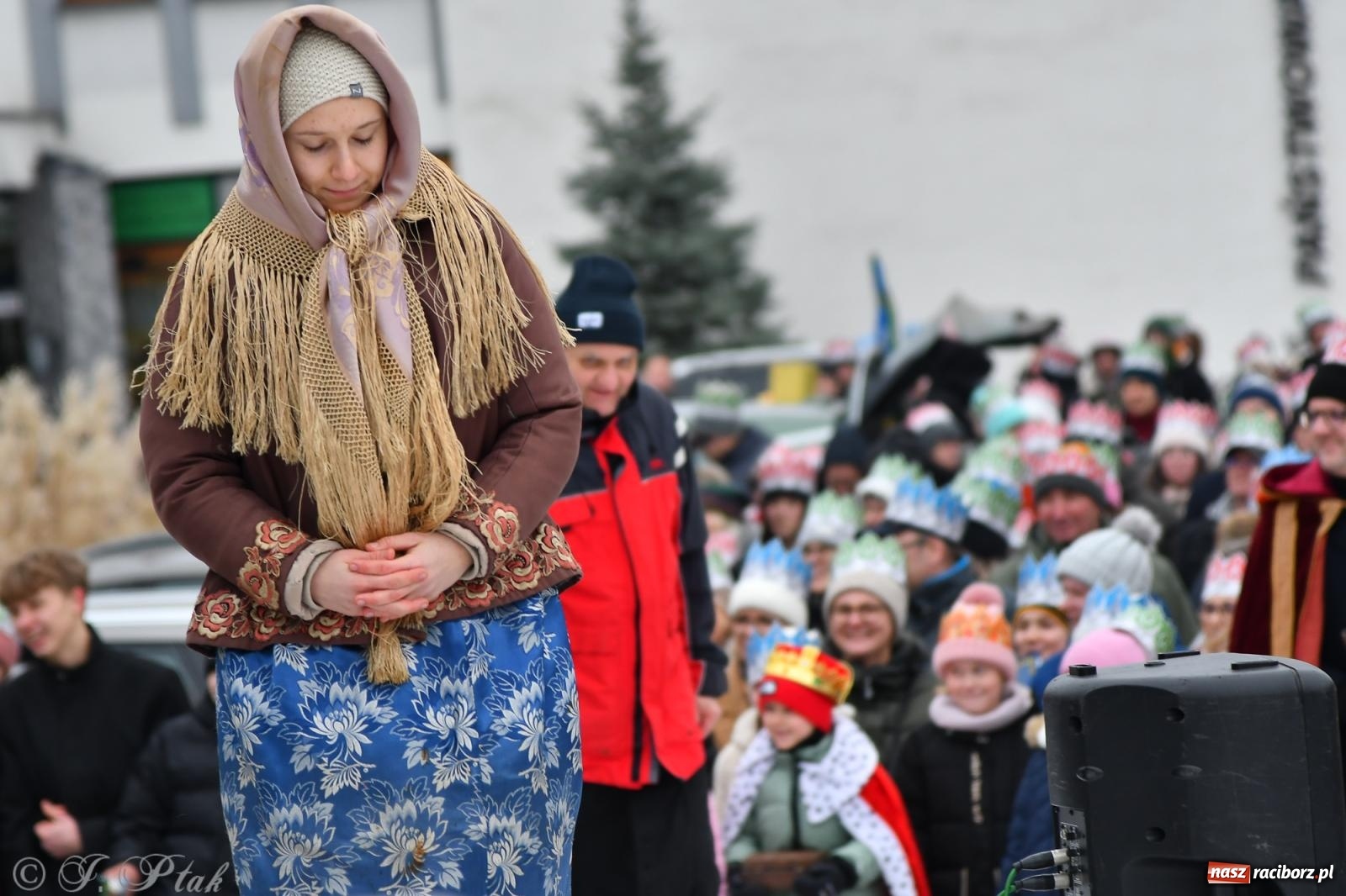 Zdjęcie w galerii na portalu naszraciborz.pl: Orszak Trzech Króli przeszedł nową trasą ulicami Raciborza [FOTO i WIDEO] wiadomości z regionu