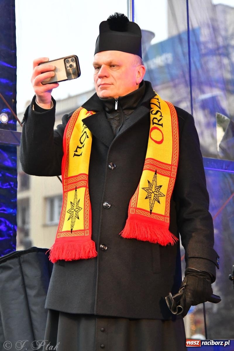 Zdjęcie w galerii na portalu naszraciborz.pl: Orszak Trzech Króli przeszedł nową trasą ulicami Raciborza [FOTO i WIDEO] wiadomości z regionu