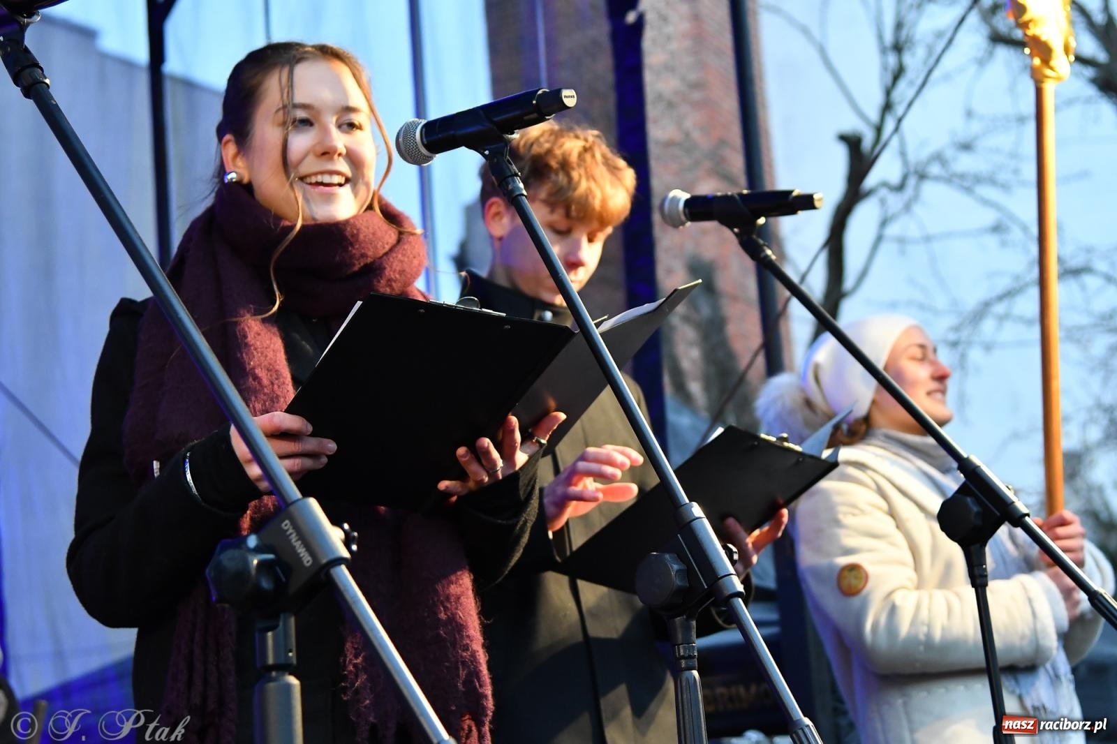 Zdjęcie w galerii na portalu naszraciborz.pl: Orszak Trzech Króli przeszedł nową trasą ulicami Raciborza [FOTO i WIDEO] wiadomości z regionu