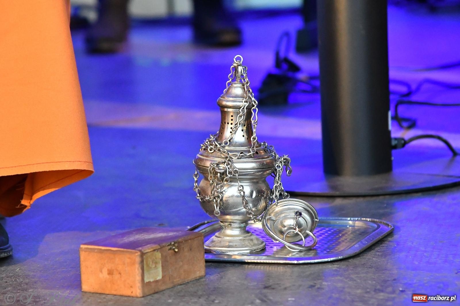 Zdjęcie w galerii na portalu naszraciborz.pl: Orszak Trzech Króli przeszedł nową trasą ulicami Raciborza [FOTO i WIDEO] wiadomości z regionu