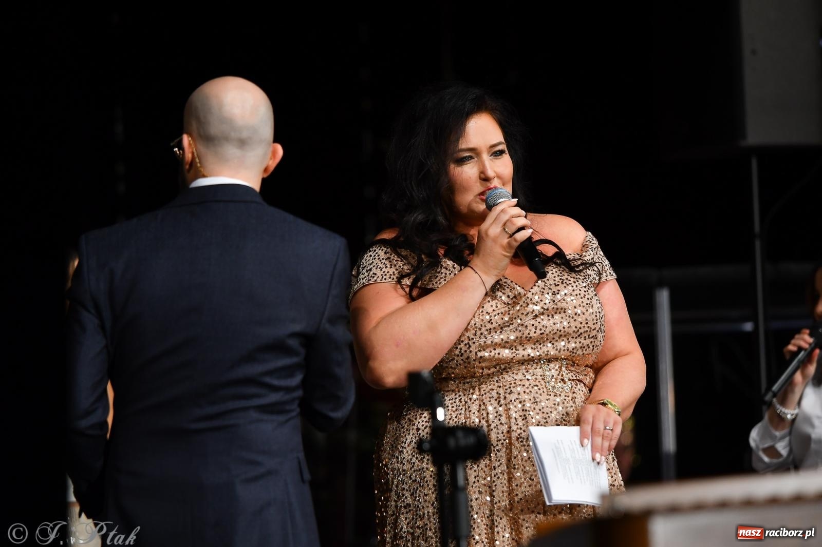 Zdjęcie w galerii na portalu naszraciborz.pl: Koncert kolęd i pieśni Elżbiety i Andrzeja Biskupów powrócił do Raciborza [FOTO i WIDEO] wiadomości z regionu