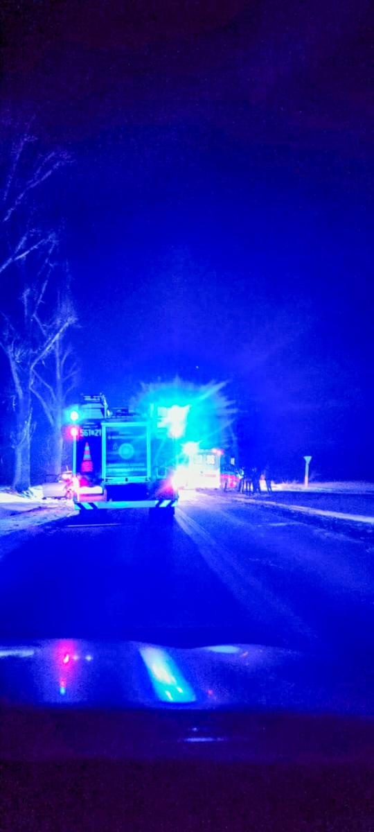 Zdjęcie w galerii na portalu naszraciborz.pl: Groźne zdarzenie drogowe w Krowiarkach [FOTO] wiadomości z regionu