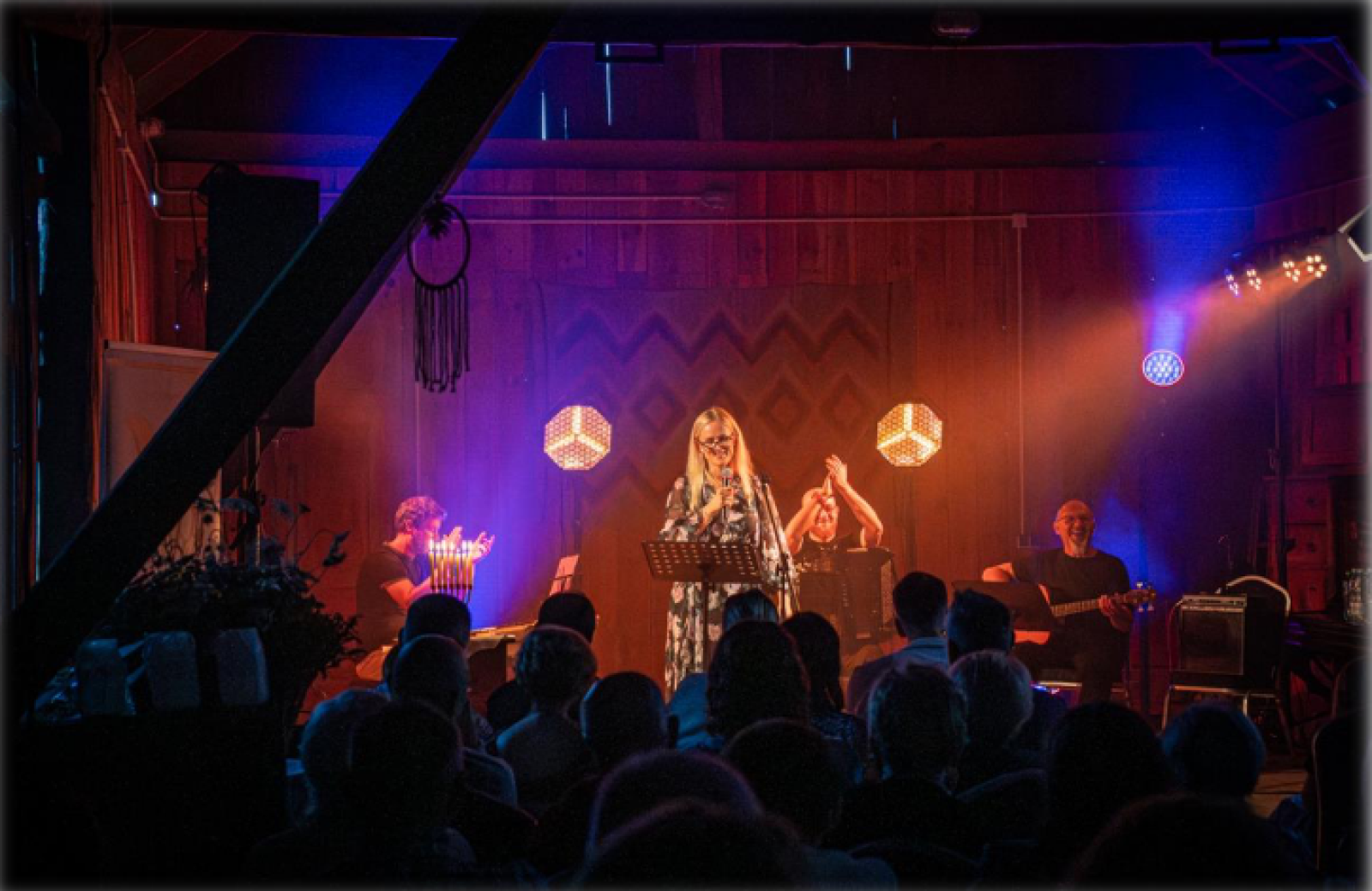 Zdjęcie w galerii na portalu naszraciborz.pl:  ZACHOR ZNACZY PAMIĘTAJ. Biblioteka zaprasza na koncert najpiękniejszych pieśni żydowskich wiadomości z regionu