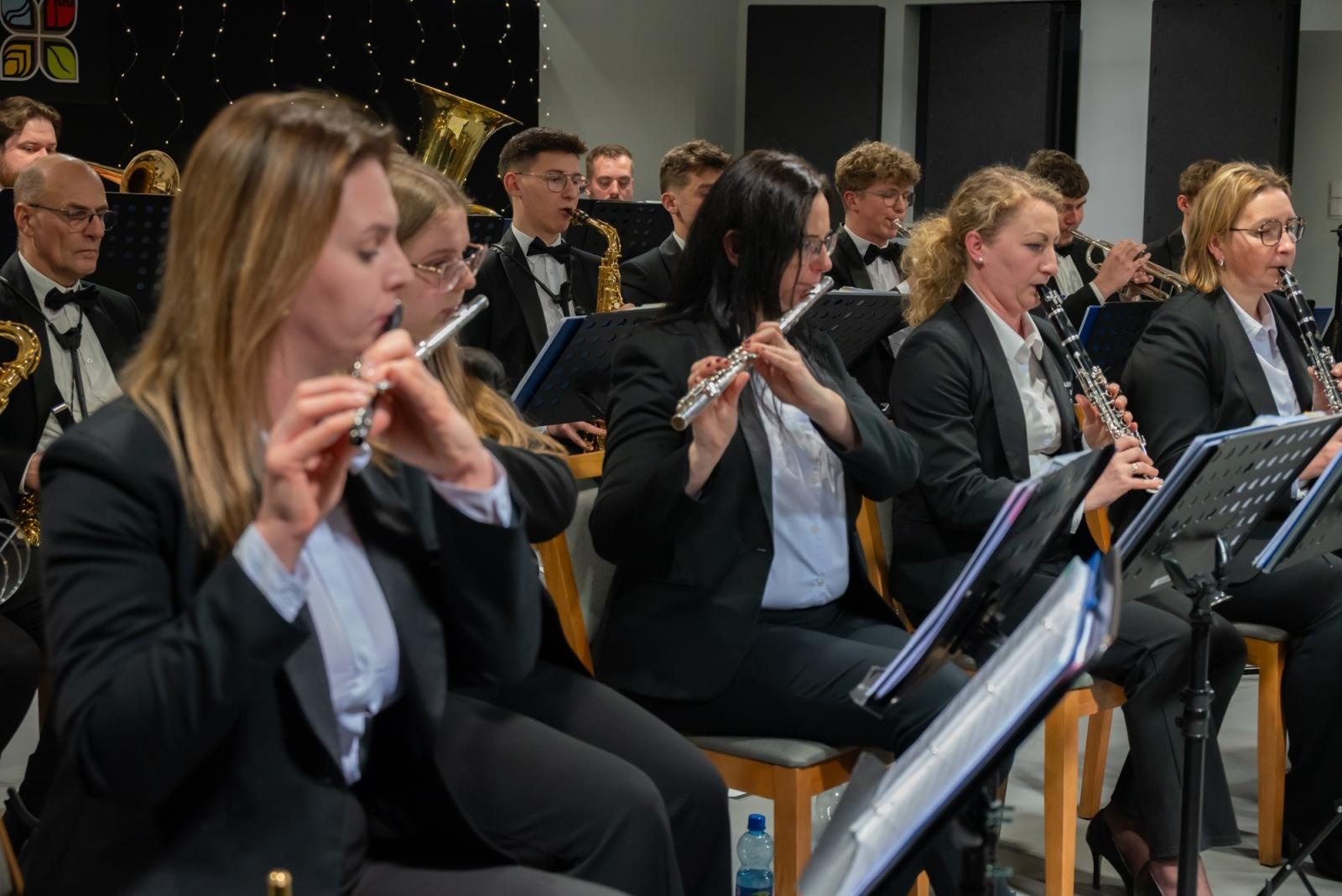 Zdjęcie w galerii na portalu naszraciborz.pl: Koncert Noworoczny Gminy Krzyżanowice w Tworkowie [FOTO i WIDEO] wiadomości z regionu