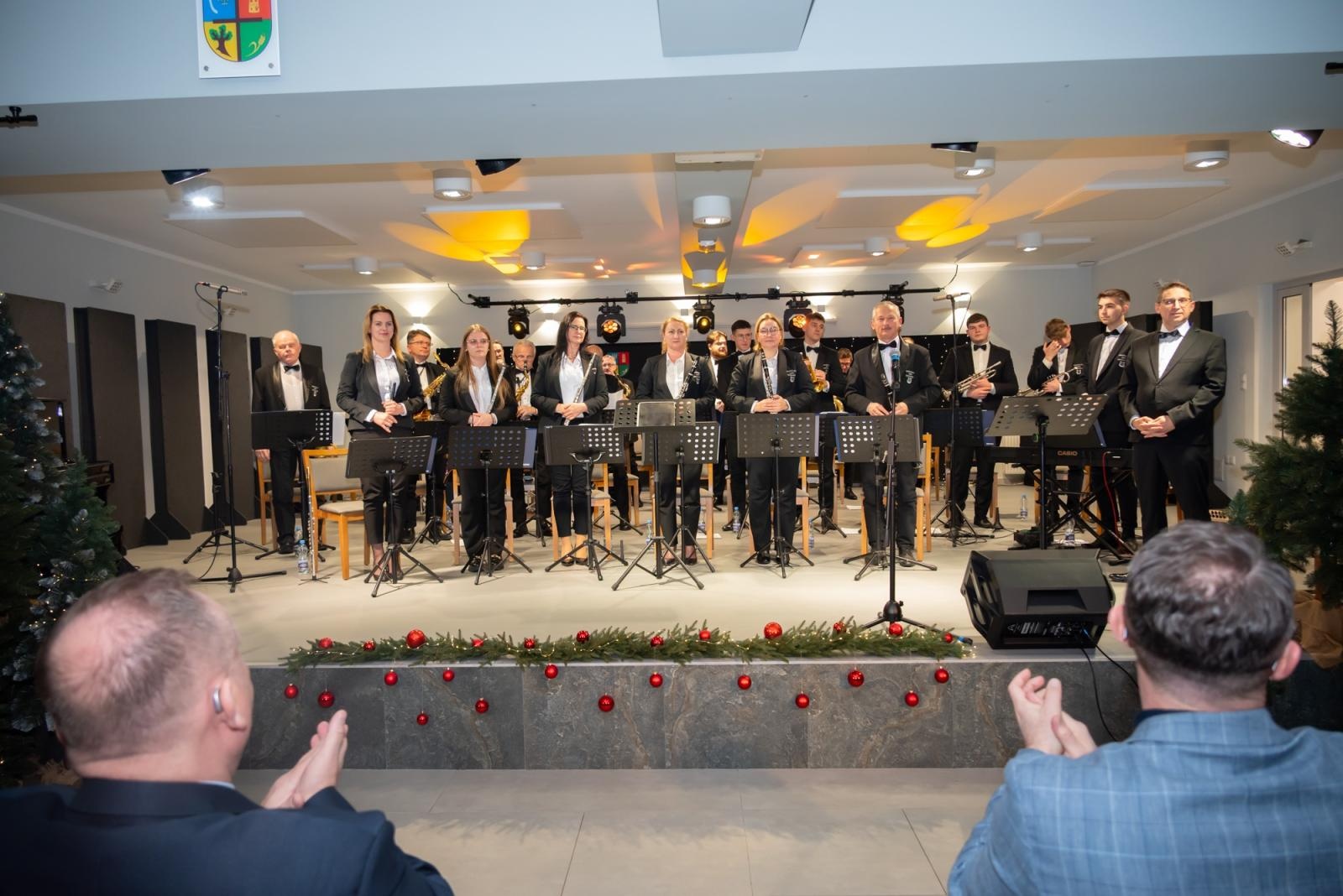 Zdjęcie w galerii na portalu naszraciborz.pl: Koncert Noworoczny Gminy Krzyżanowice w Tworkowie [FOTO i WIDEO] wiadomości z regionu