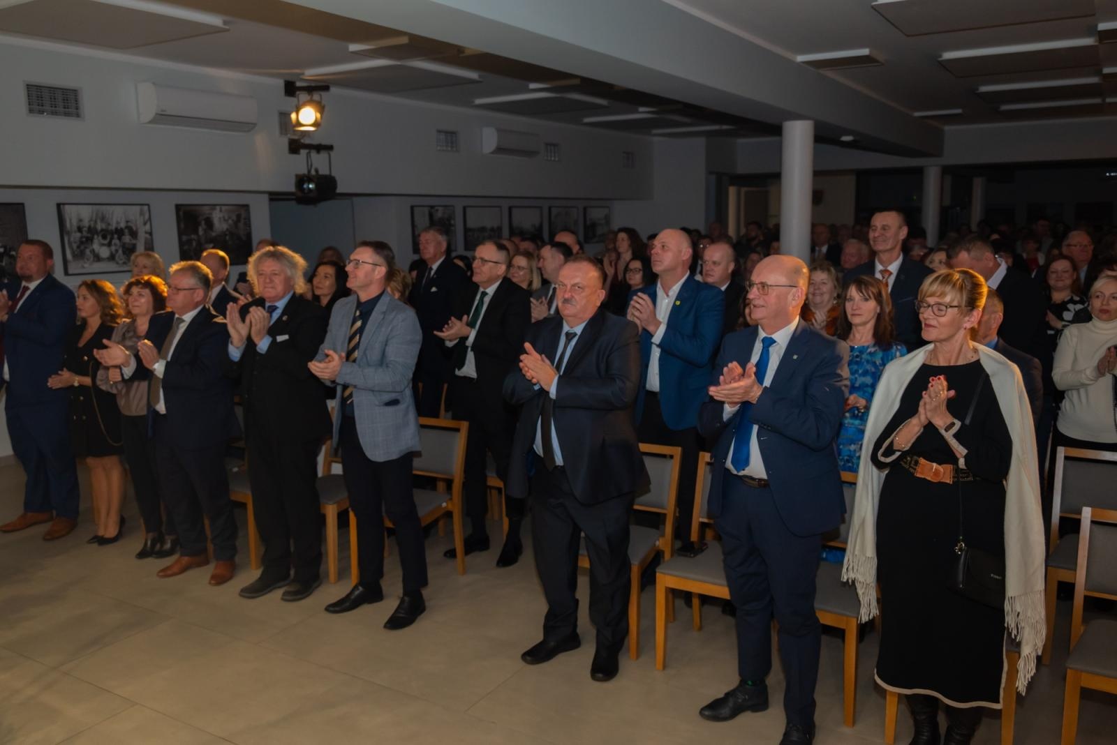 Zdjęcie w galerii na portalu naszraciborz.pl: Koncert Noworoczny Gminy Krzyżanowice w Tworkowie [FOTO i WIDEO] wiadomości z regionu