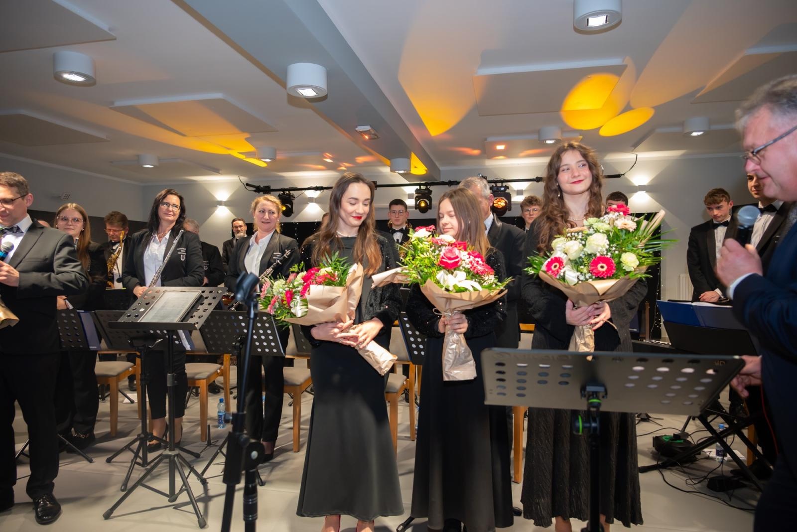 Zdjęcie w galerii na portalu naszraciborz.pl: Koncert Noworoczny Gminy Krzyżanowice w Tworkowie [FOTO i WIDEO] wiadomości z regionu