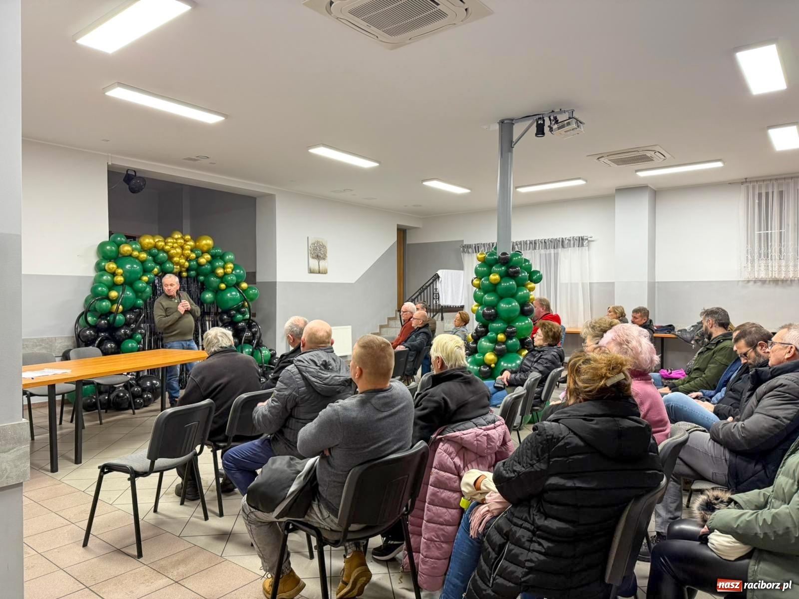 Zdjęcie w galerii na portalu naszraciborz.pl: Mieszkańcy Brzezia skierują petycję do władz miasta - piątkowe spotkanie w remizie OSP wiadomości z regionu
