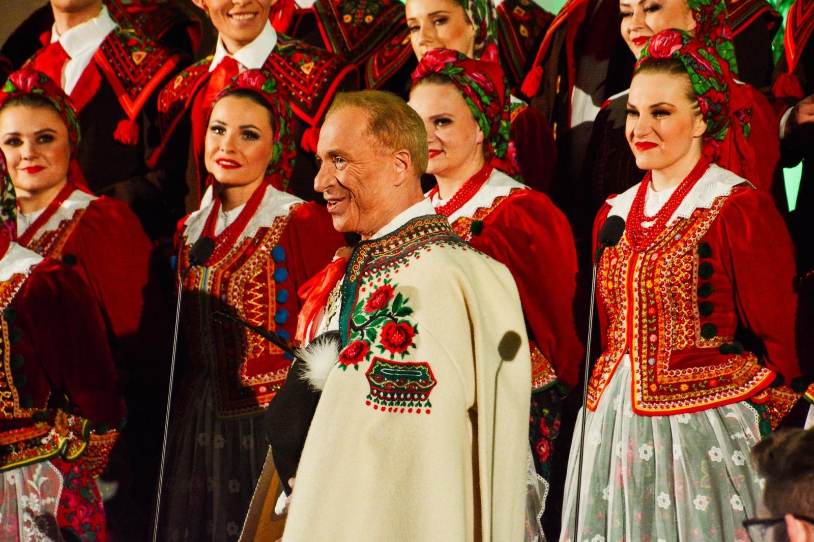 Zdjęcie w galerii na portalu naszraciborz.pl: Cicha noc Zespołu Śląsk zabrzmiała w Raciborzu [FOTO i WIDEO] wiadomości z regionu