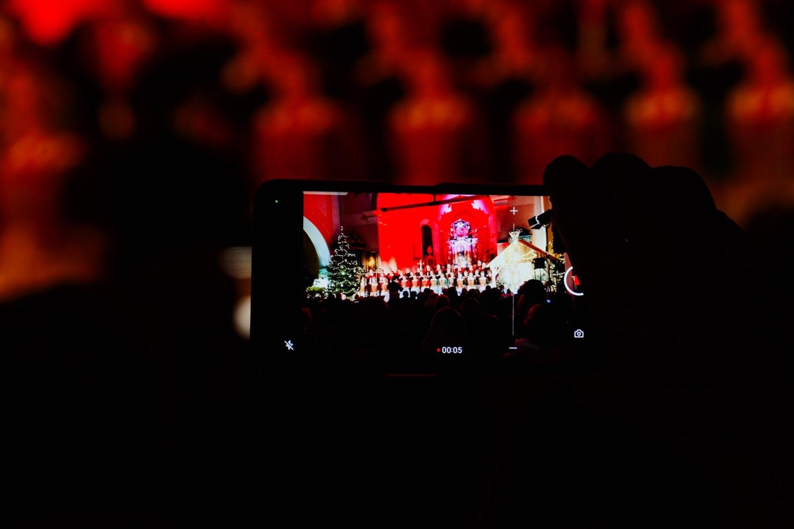 Zdjęcie w galerii na portalu naszraciborz.pl: Cicha noc Zespołu Śląsk zabrzmiała w Raciborzu [FOTO i WIDEO] wiadomości z regionu