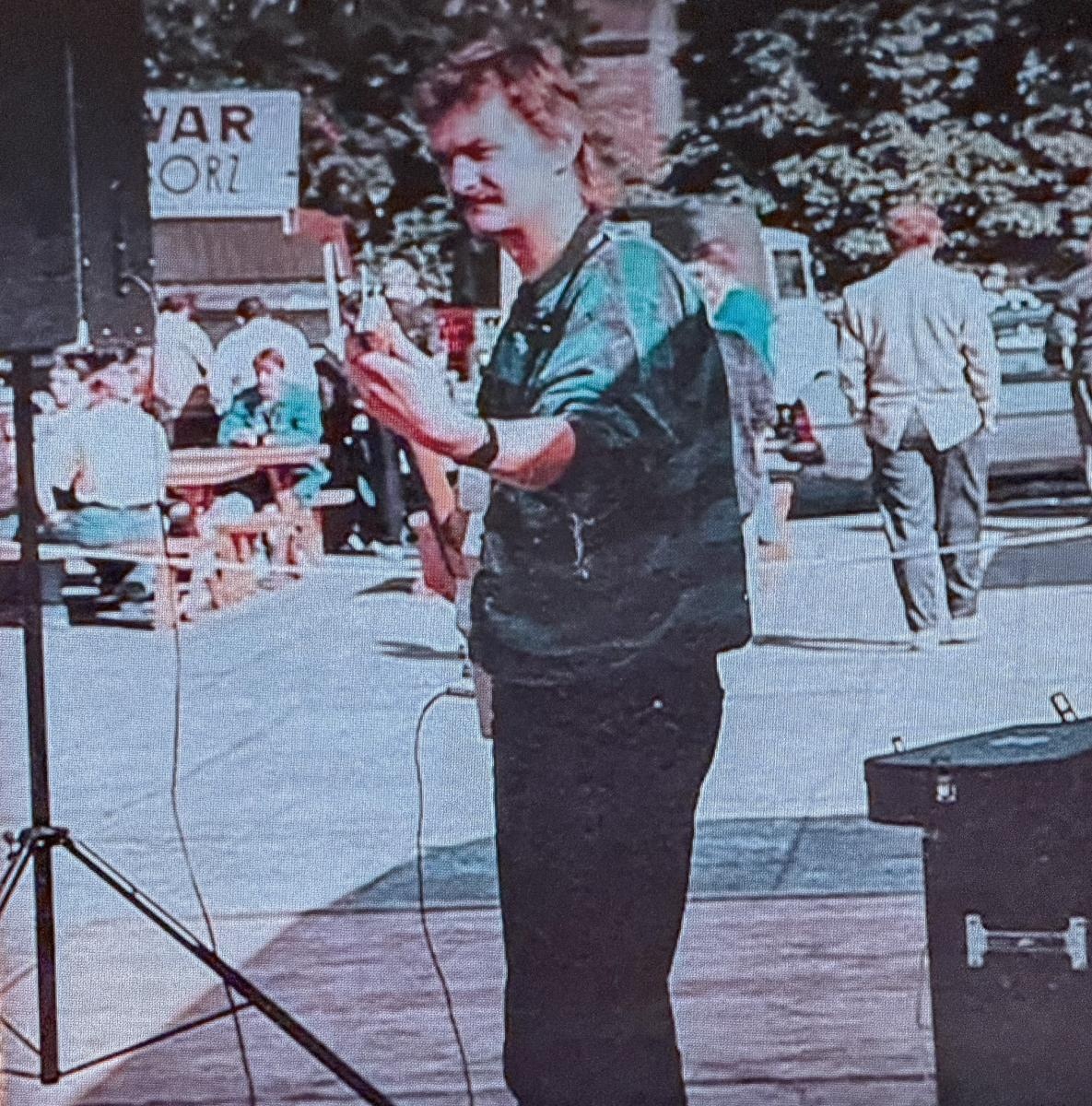 Zdjęcie w galerii na portalu naszraciborz.pl: Raciborzanin na scenie The Voice Senior – Krzysztof Koziarski zachwyca jurorów wiadomości z regionu