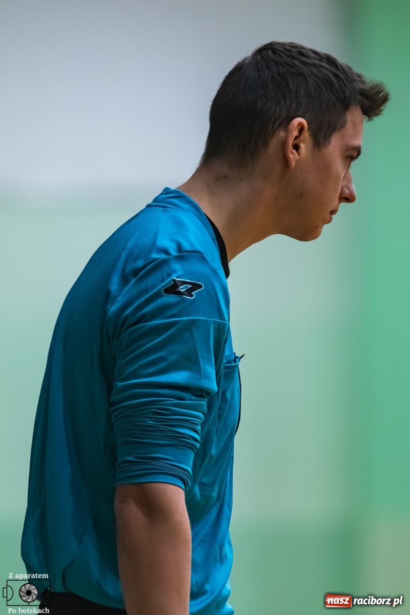 Zdjęcie w galerii na portalu naszraciborz.pl: Futsal: Niedzielny maraton w HLPN [FOTO] wiadomości z regionu