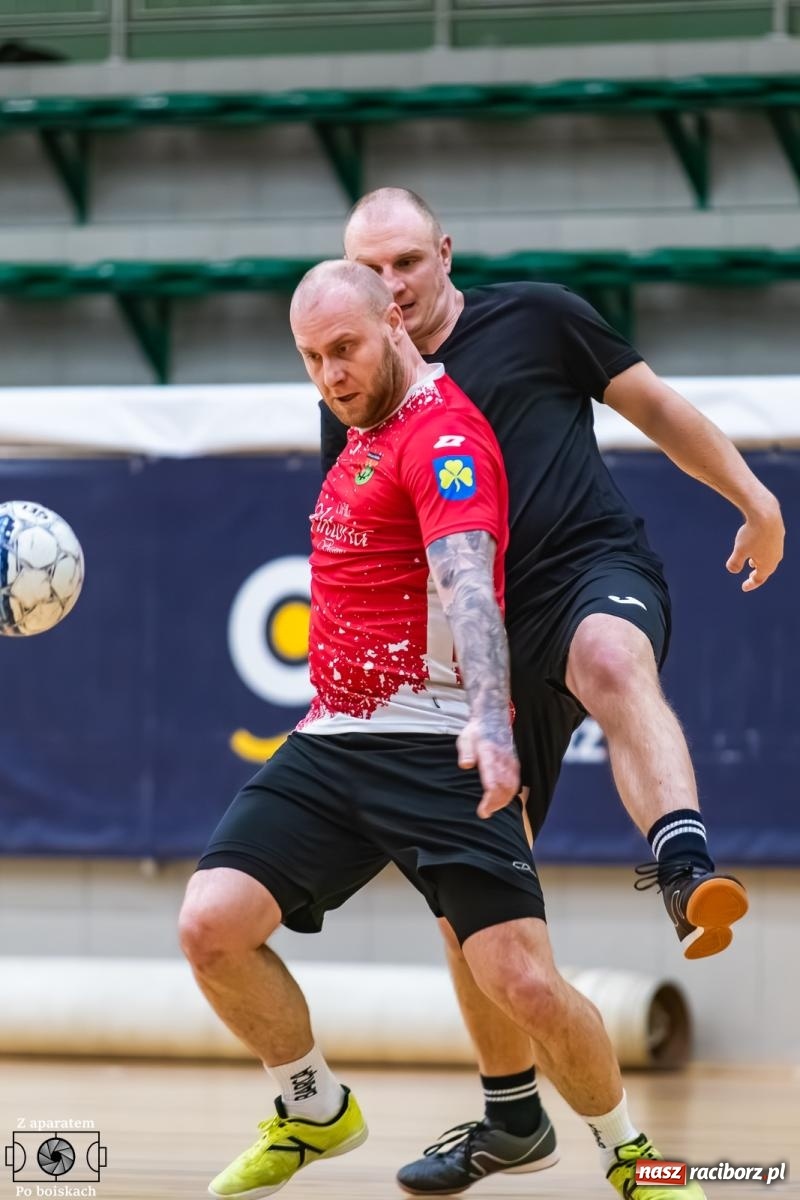 Zdjęcie w galerii na portalu naszraciborz.pl: Futsal: Niedzielny maraton w HLPN [FOTO] wiadomości z regionu