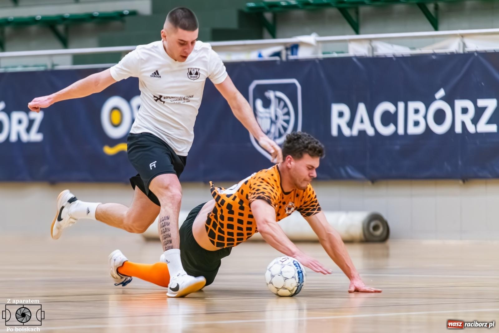 Zdjęcie w galerii na portalu naszraciborz.pl: Futsal: Niedzielny maraton w HLPN [FOTO] wiadomości z regionu