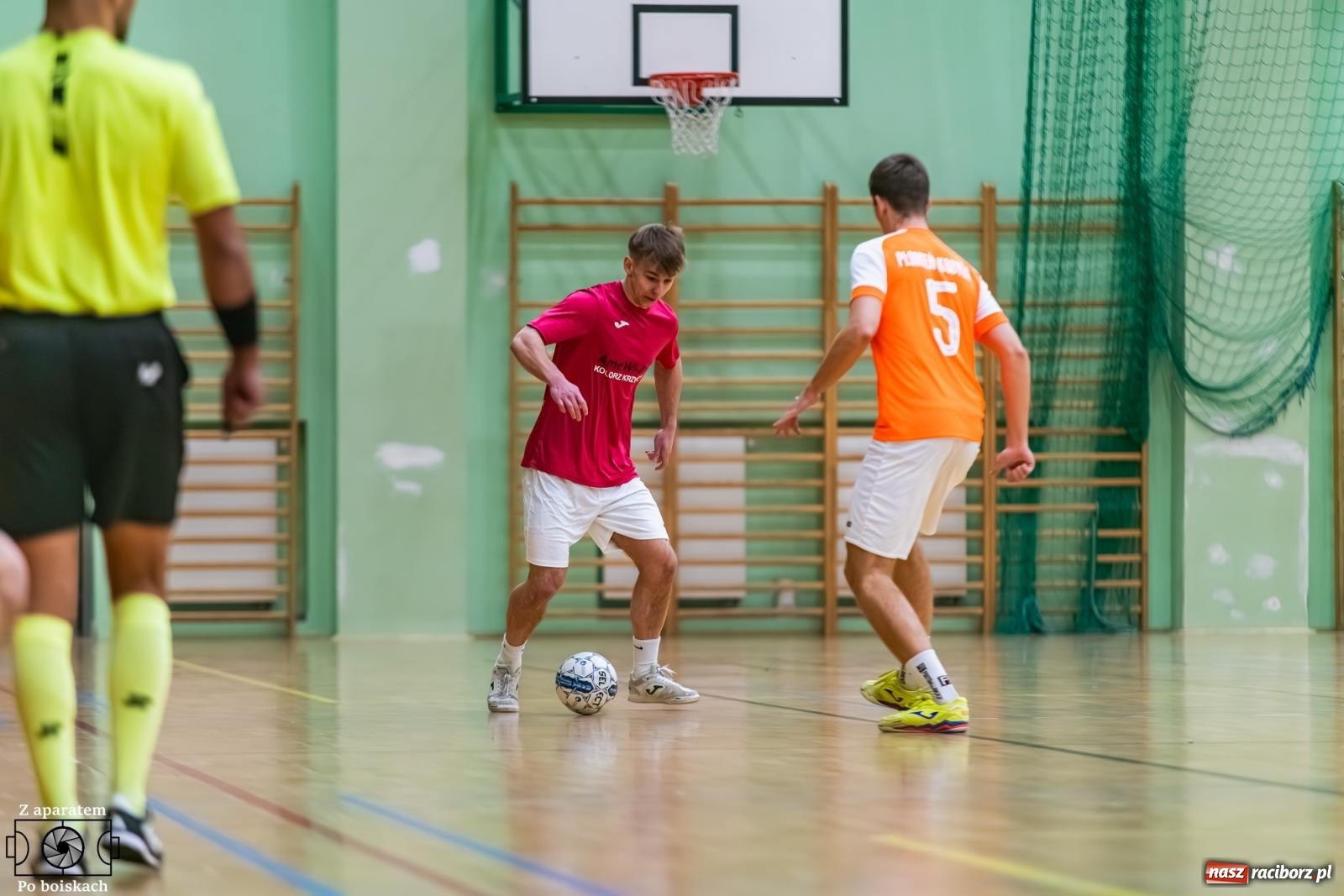 Zdjęcie w galerii na portalu naszraciborz.pl: Futsal: Niedzielny maraton w HLPN [FOTO] wiadomości z regionu
