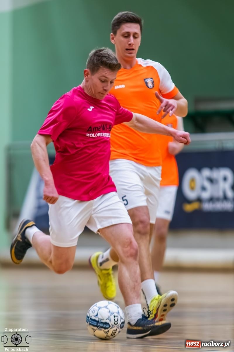 Zdjęcie w galerii na portalu naszraciborz.pl: Futsal: Niedzielny maraton w HLPN [FOTO] wiadomości z regionu