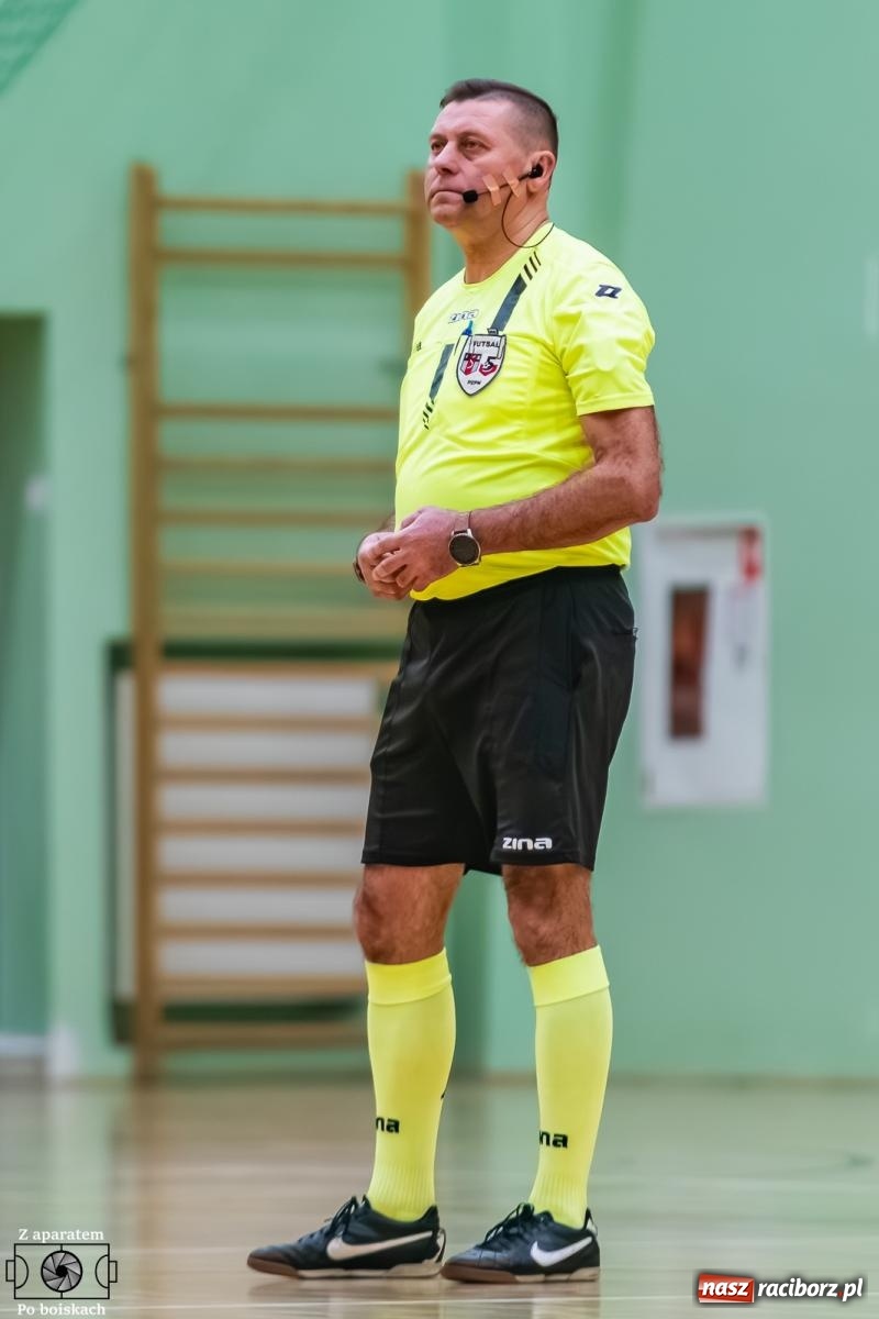 Zdjęcie w galerii na portalu naszraciborz.pl: Futsal: Niedzielny maraton w HLPN [FOTO] wiadomości z regionu
