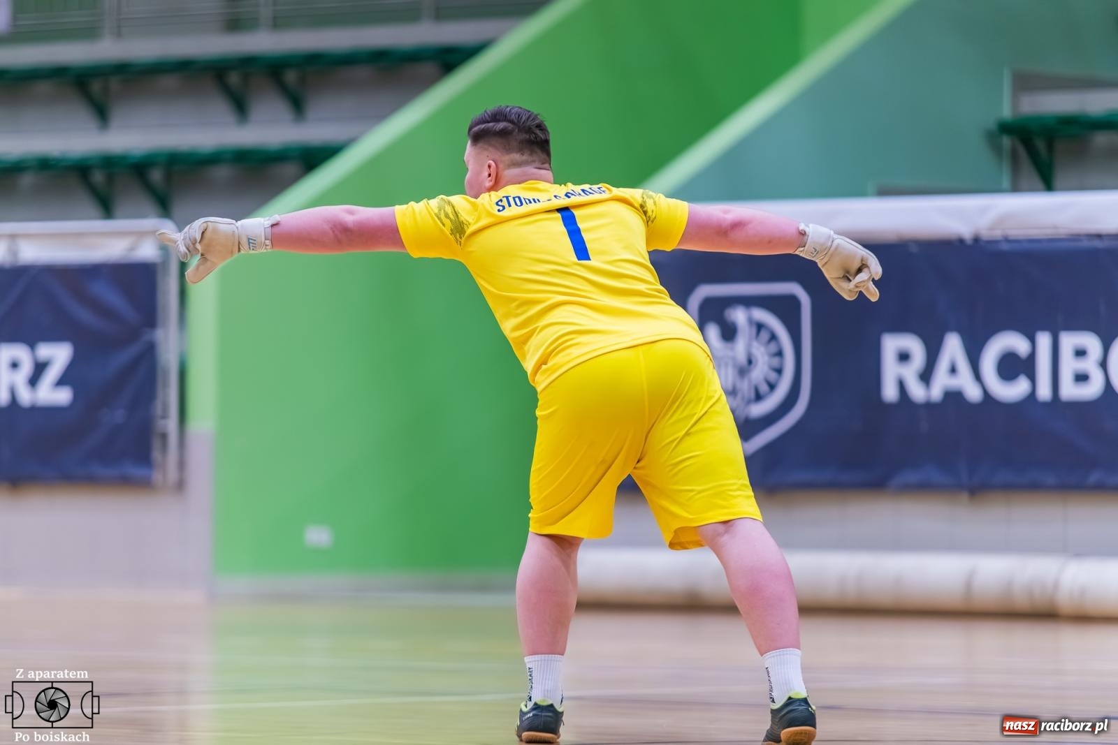 Zdjęcie w galerii na portalu naszraciborz.pl: Futsal: Niedzielny maraton w HLPN [FOTO] wiadomości z regionu