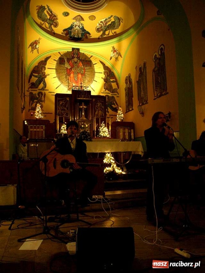 Zdjęcie w galerii na portalu naszraciborz.pl: Tajemniczy sponsor wiadomości z regionu