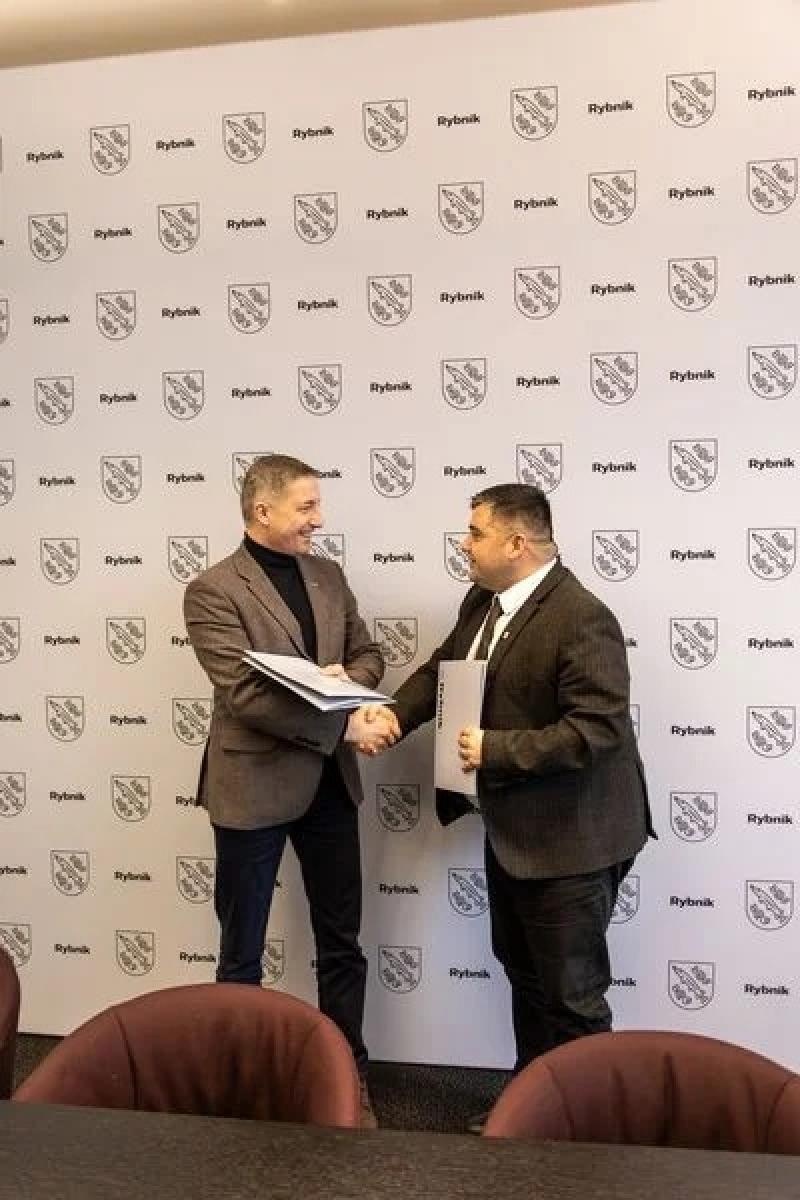 Zdjęcie w galerii na portalu naszraciborz.pl: Rybnik i Kuźnia Raciborska podpisały deklarację współpracy przeciwpowodziowej wiadomości z regionu