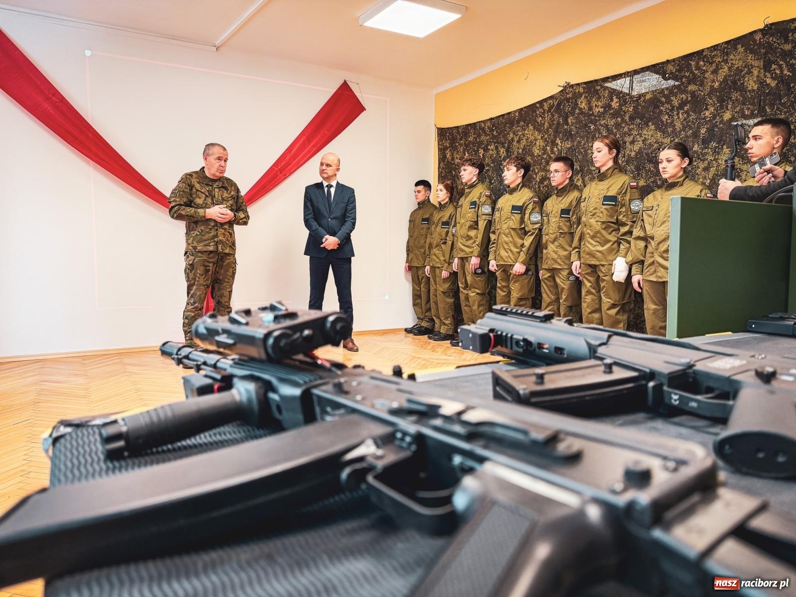 Zdjęcie w galerii na portalu naszraciborz.pl: Nowa strzelnica w Ekonomiku otwarta dla młodzieży i organizacji proobronnych [FOTO i WIDEO] wiadomości z regionu