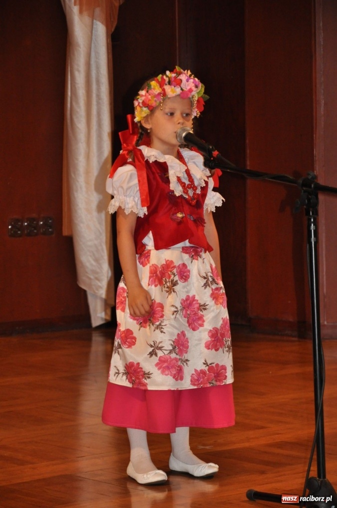 Zdjęcie w galerii na portalu naszraciborz.pl: Po śląsku o Murzynku Bambo i lokomotywie wiadomości z regionu