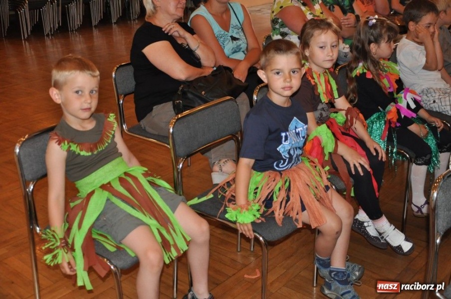 Zdjęcie w galerii na portalu naszraciborz.pl: Po śląsku o Murzynku Bambo i lokomotywie wiadomości z regionu