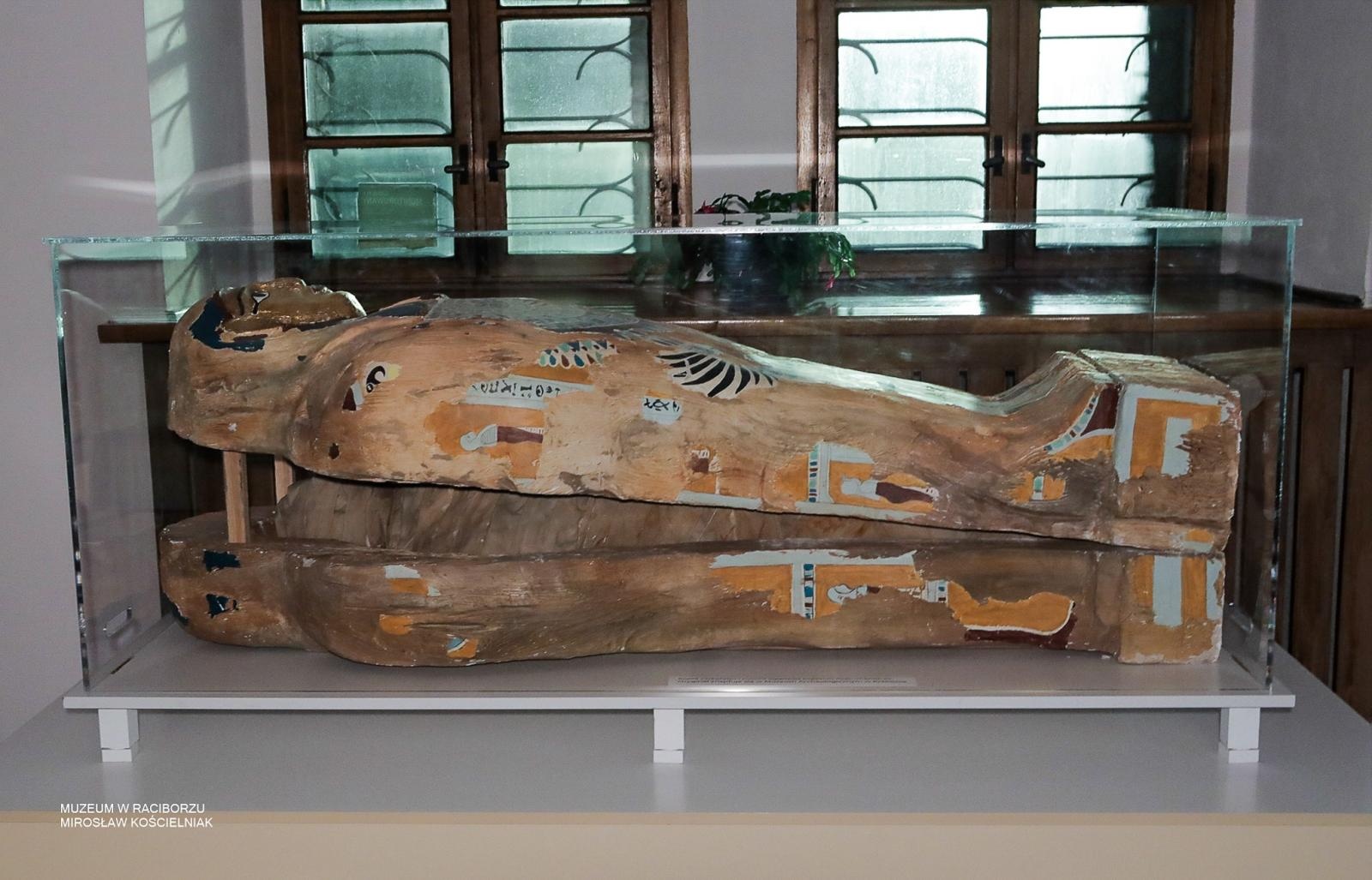 Zdjęcie w galerii na portalu naszraciborz.pl: Tajemnice średniowiecza i Starożytnego Egiptu. Historia opowiedziana na nowo w raciborskim muzeum wiadomości z regionu