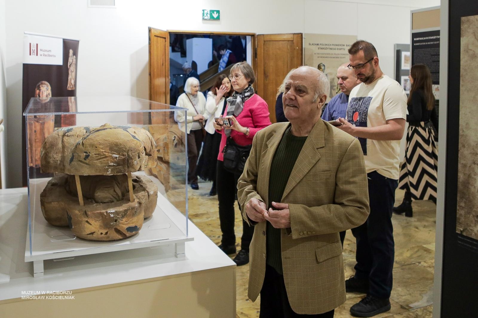 Zdjęcie w galerii na portalu naszraciborz.pl: Tajemnice średniowiecza i Starożytnego Egiptu. Historia opowiedziana na nowo w raciborskim muzeum wiadomości z regionu