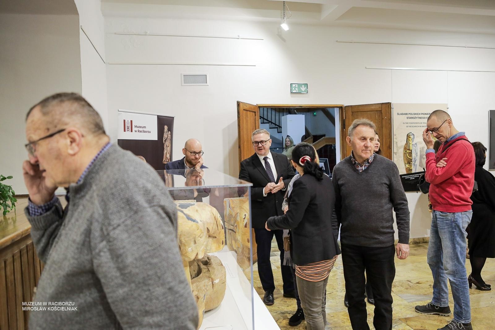 Zdjęcie w galerii na portalu naszraciborz.pl: Tajemnice średniowiecza i Starożytnego Egiptu. Historia opowiedziana na nowo w raciborskim muzeum wiadomości z regionu